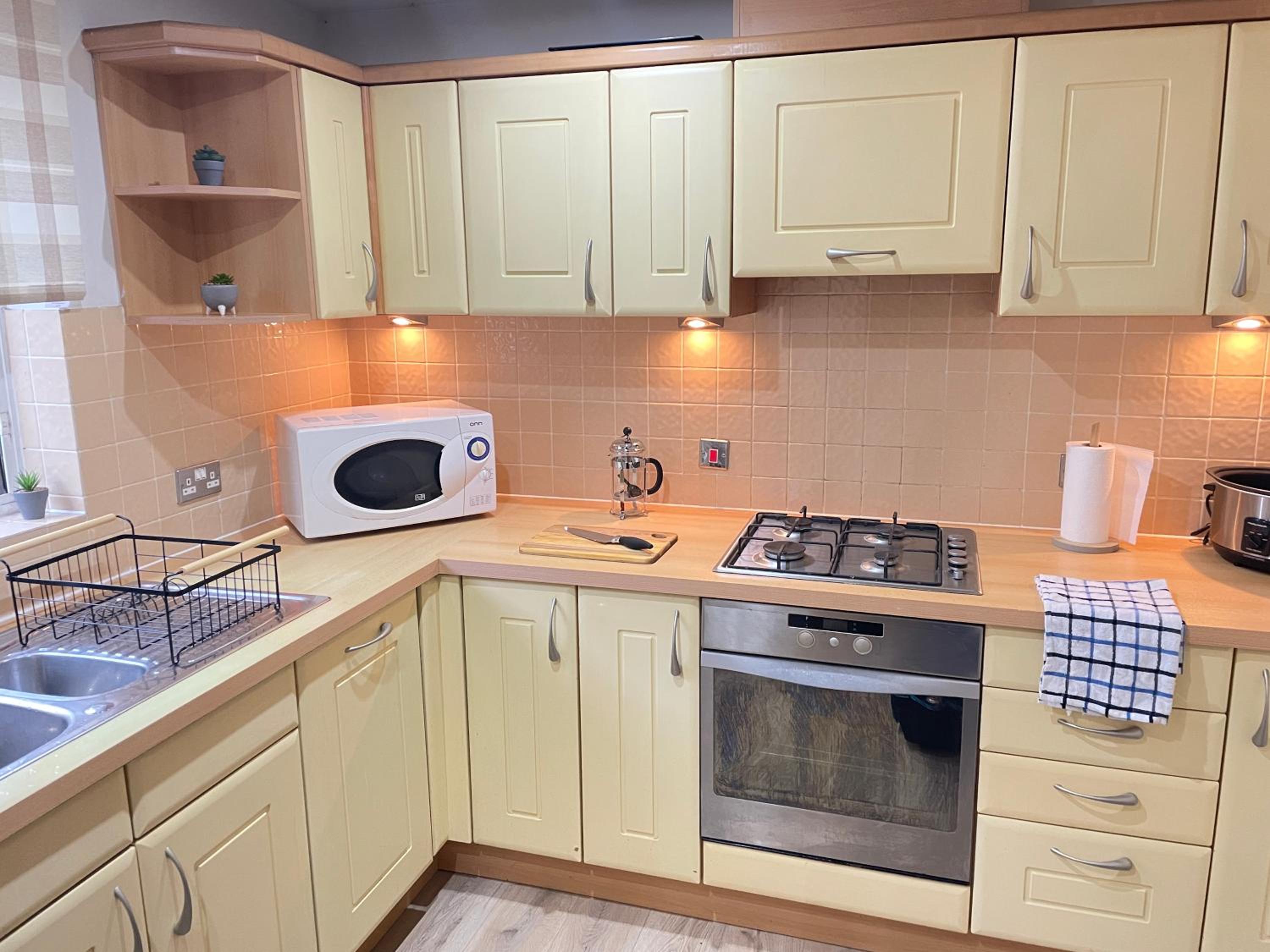 Canary Wharf O2 Arena Flat with Parking & Balcony