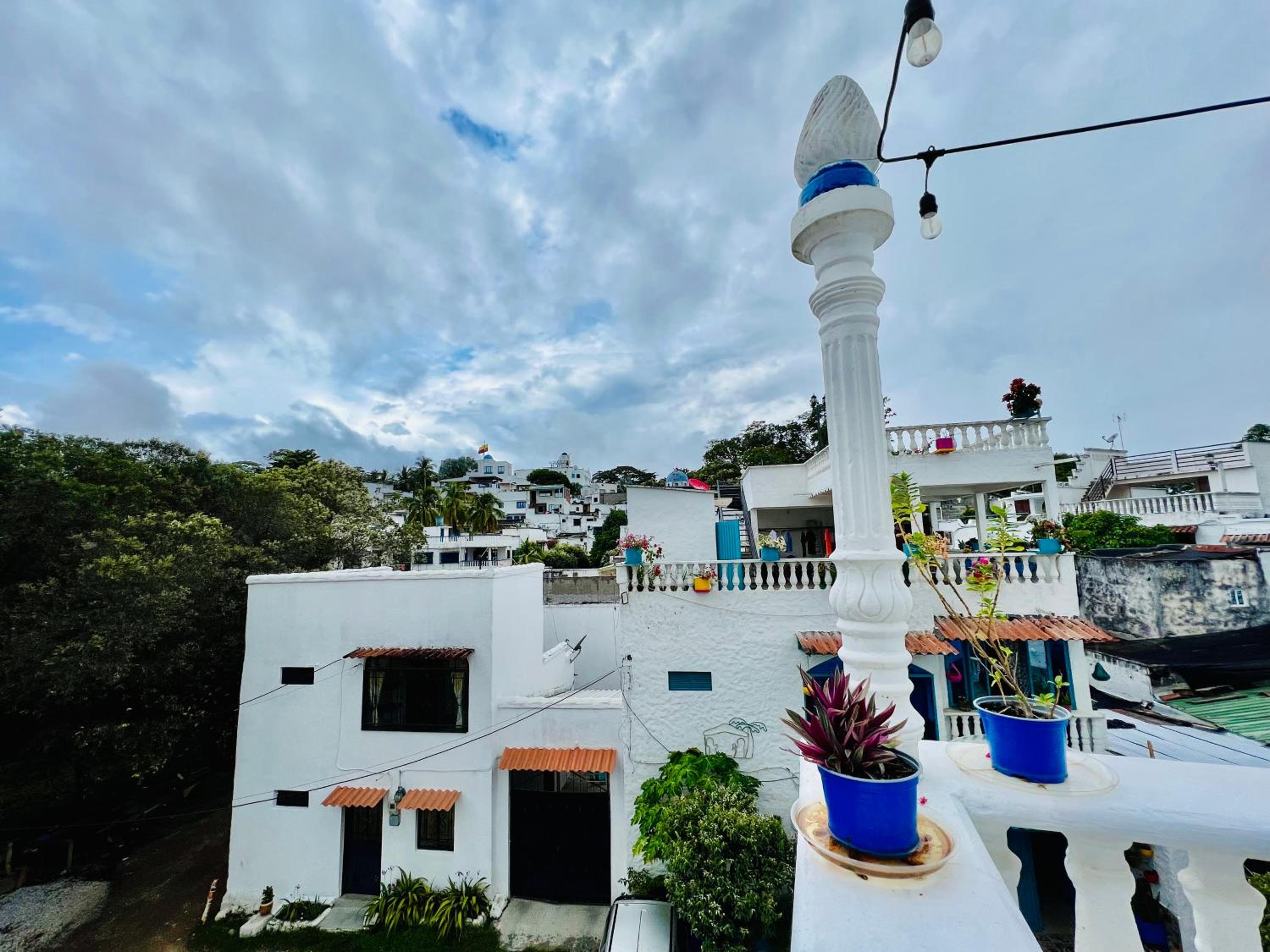 Cabaña La Aldea - Santorini Colombiano