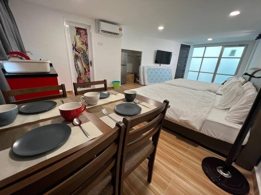 NEW 6 PAX SUITE near USM and SPICE ARENA and AIRPORT photo 3