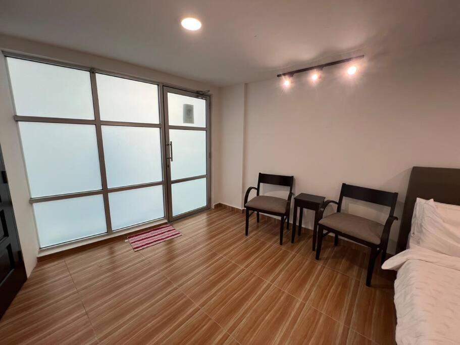 NEW 6 PAX SUITE near USM and SPICE ARENA and AIRPORT photo 8