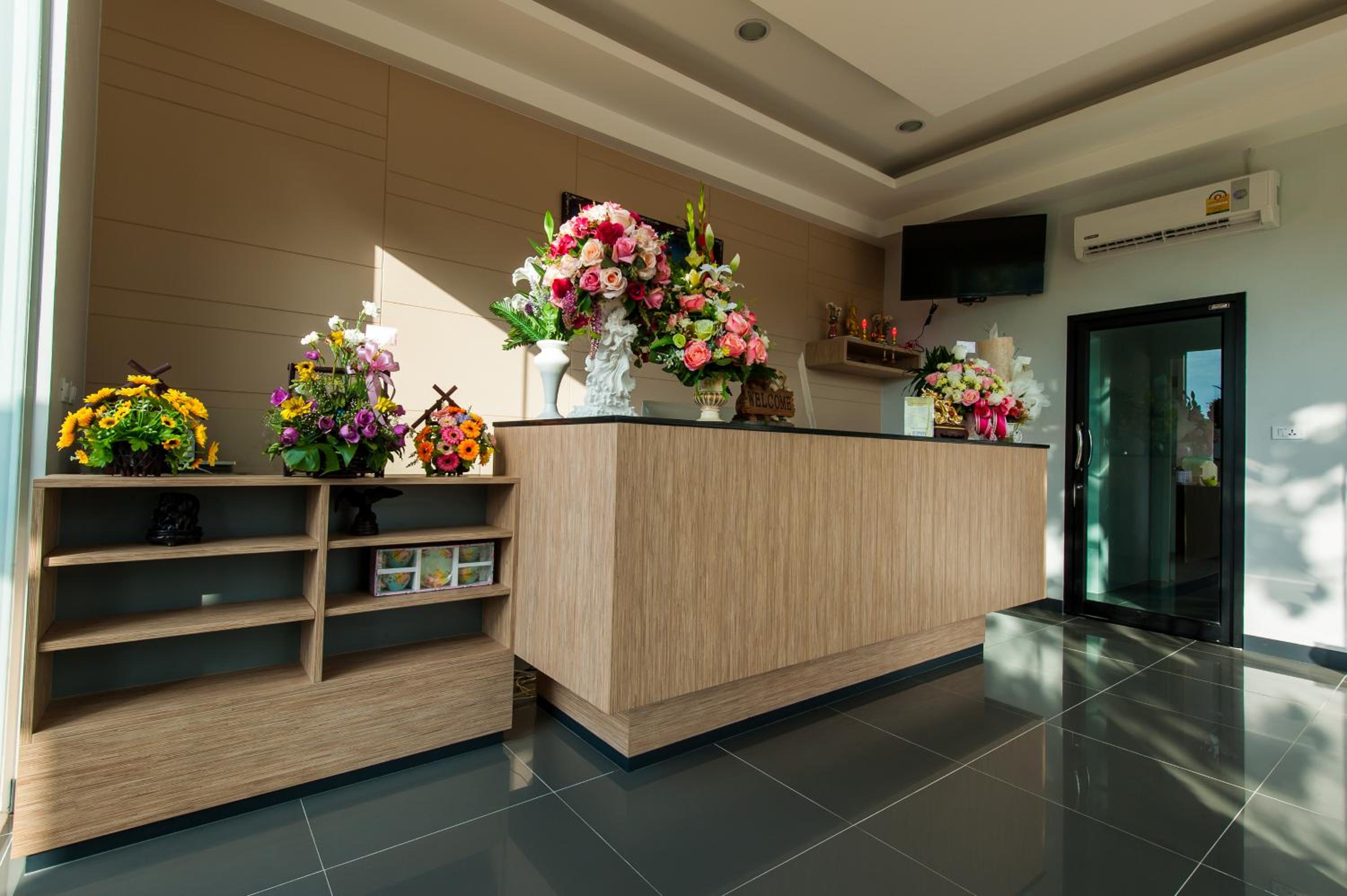 Jinda Resort