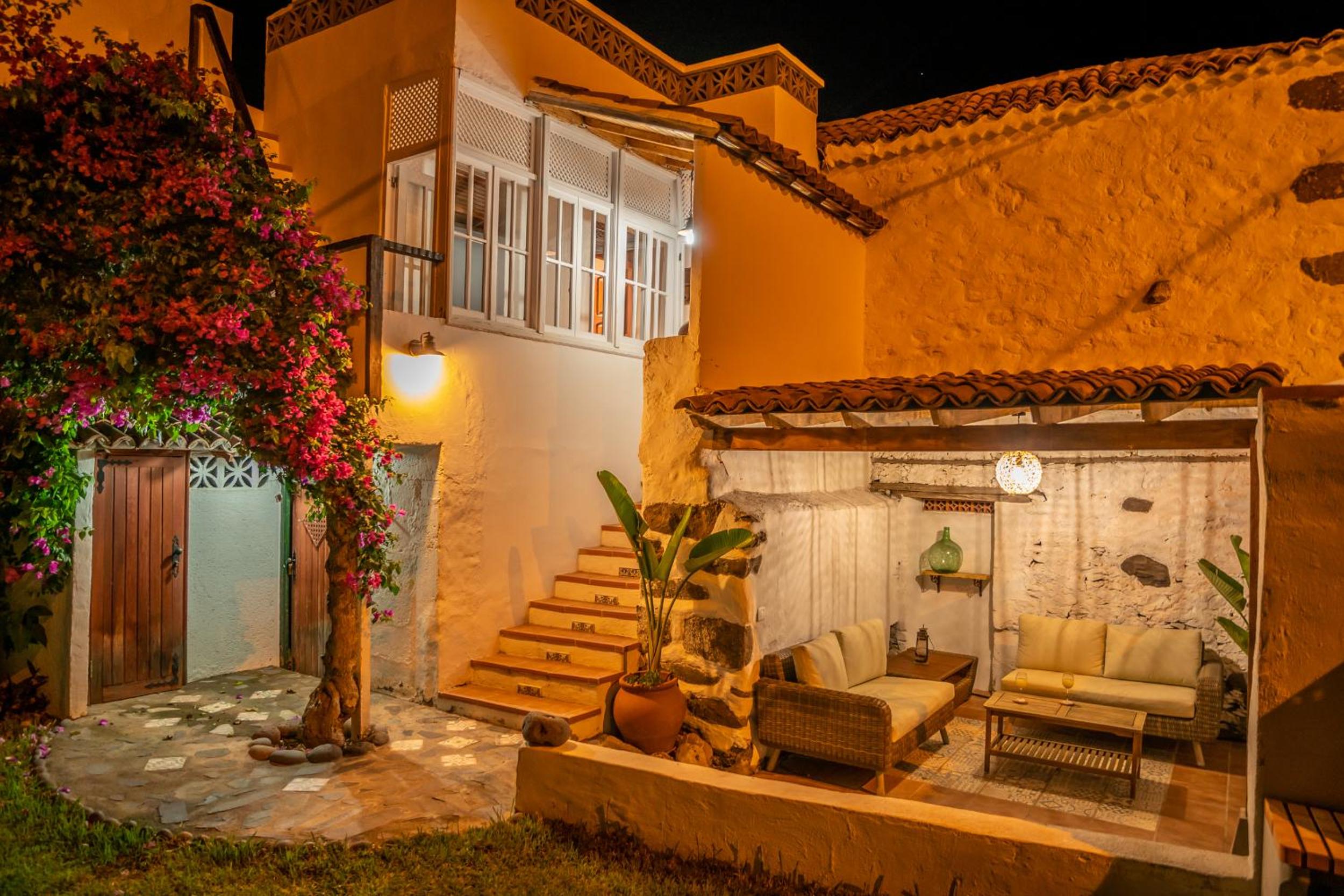 Casa Buganvilla