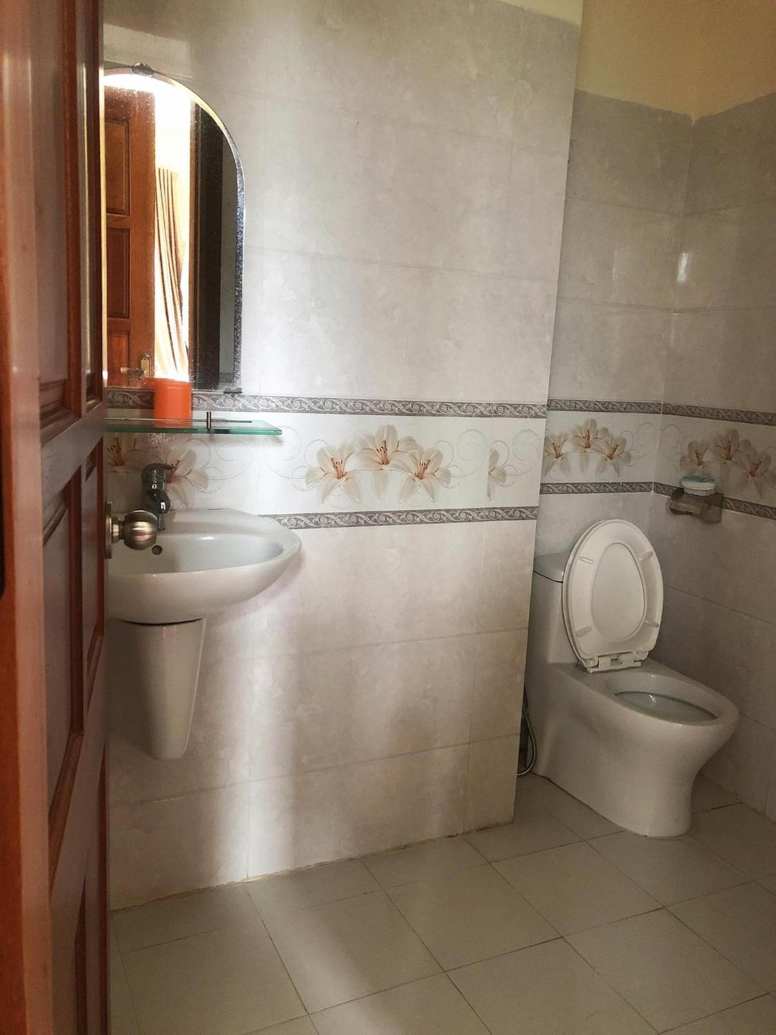 Hoàng Gia Bảo Hotel