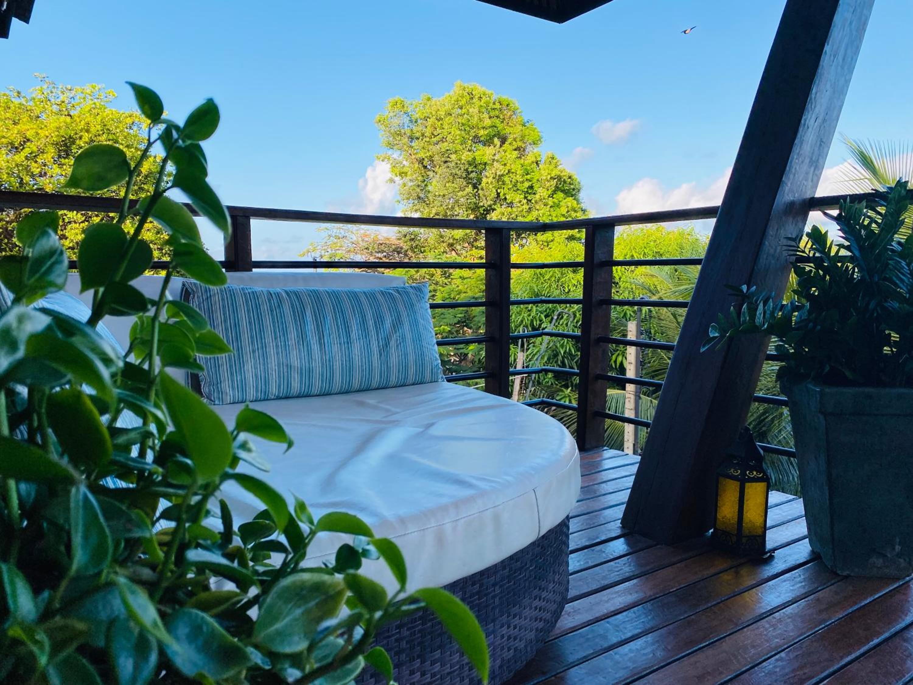 Flamboyant Residence