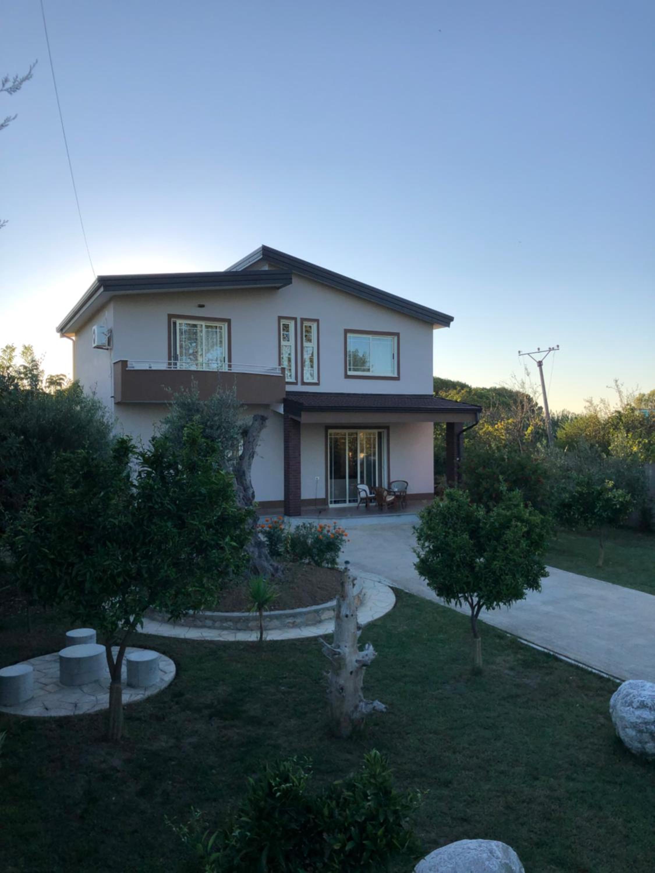 SunnySide Villa