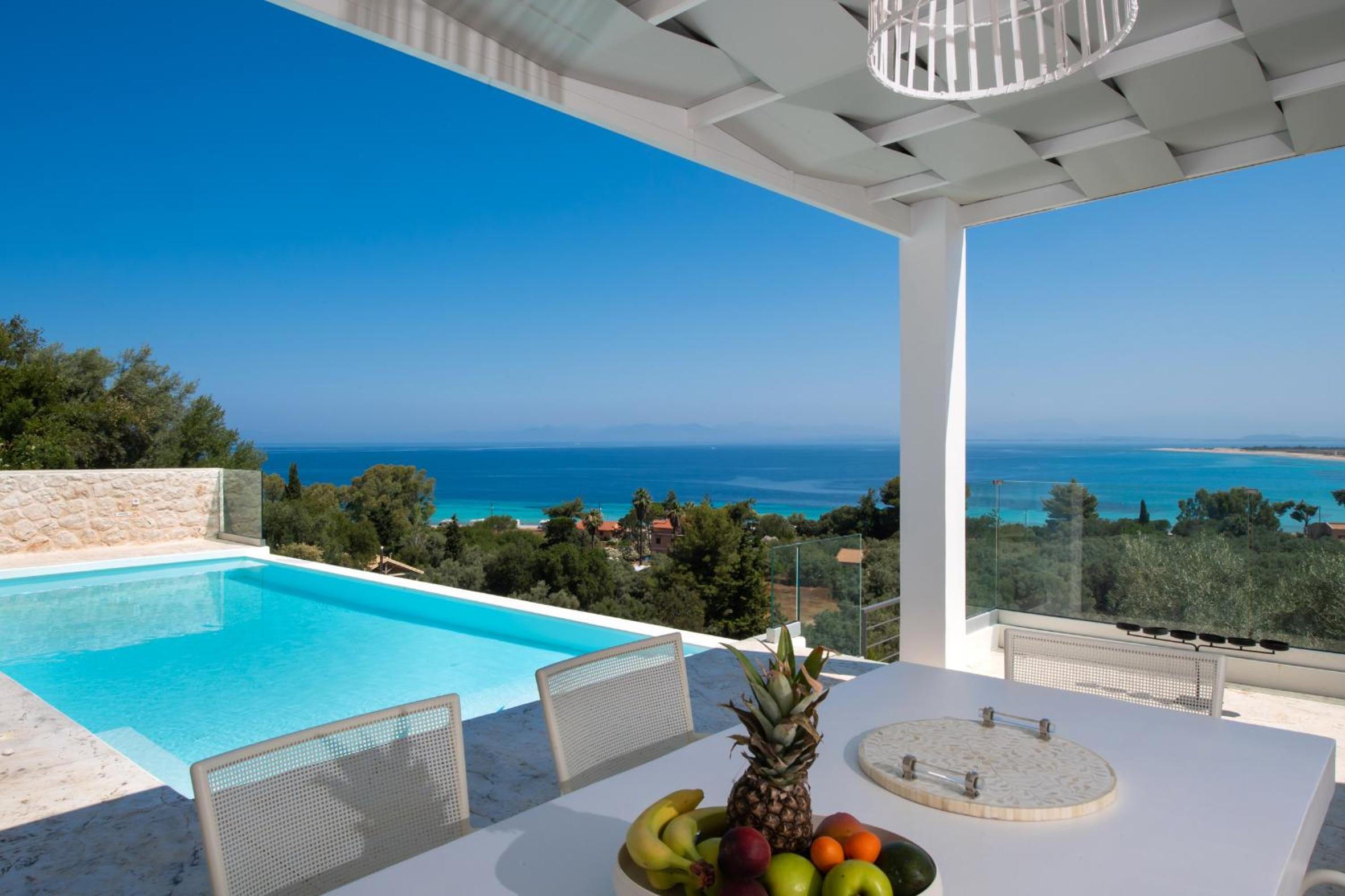 Villa Ouranos - Luxurius modern villa pool, close to the beach photo 2