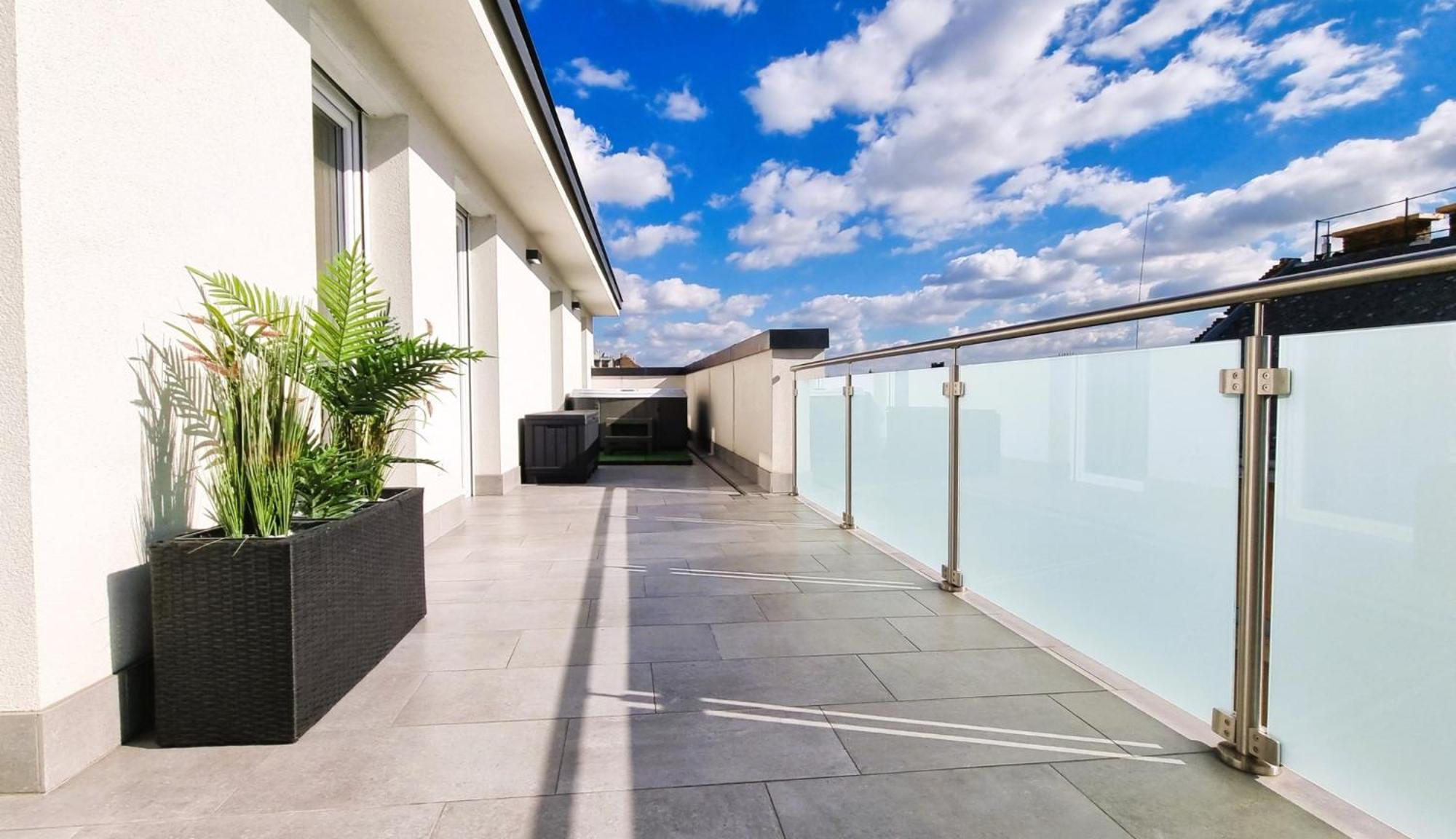 Diamond Luxury Apartment
