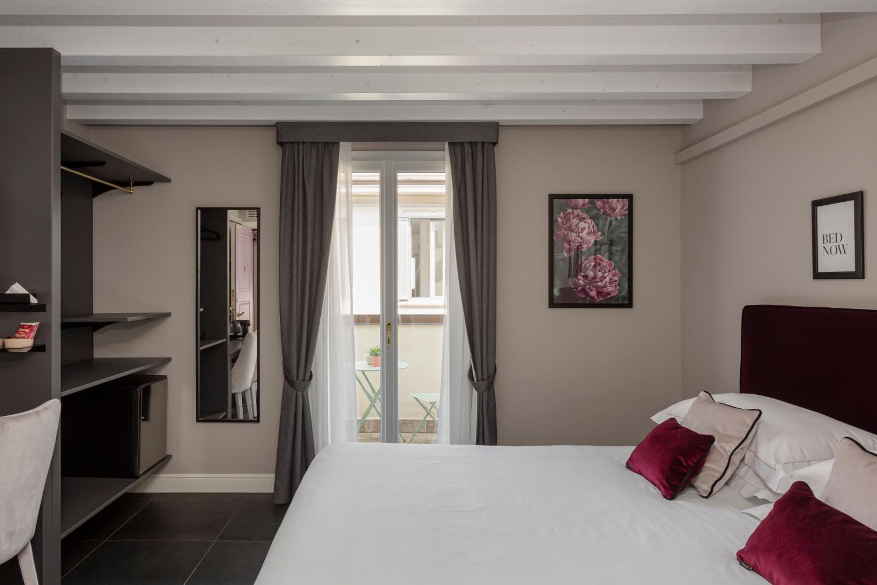 Santarella Guest House