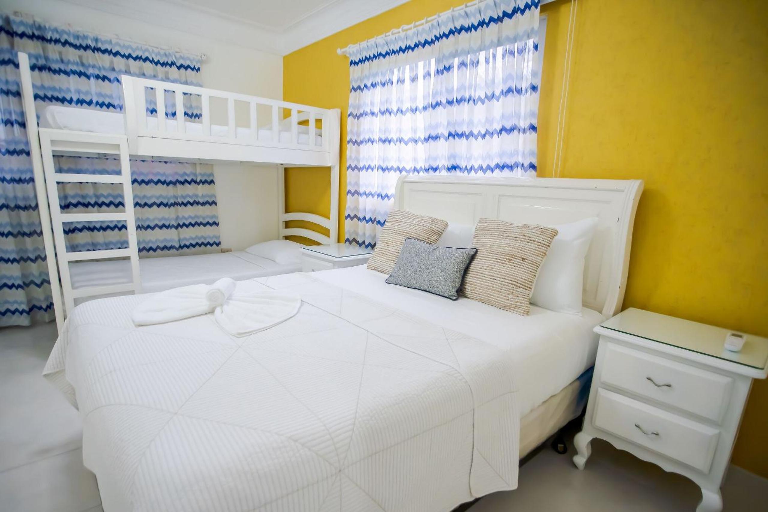 Villa impecable con piscina privada en Juan Dolio view 5