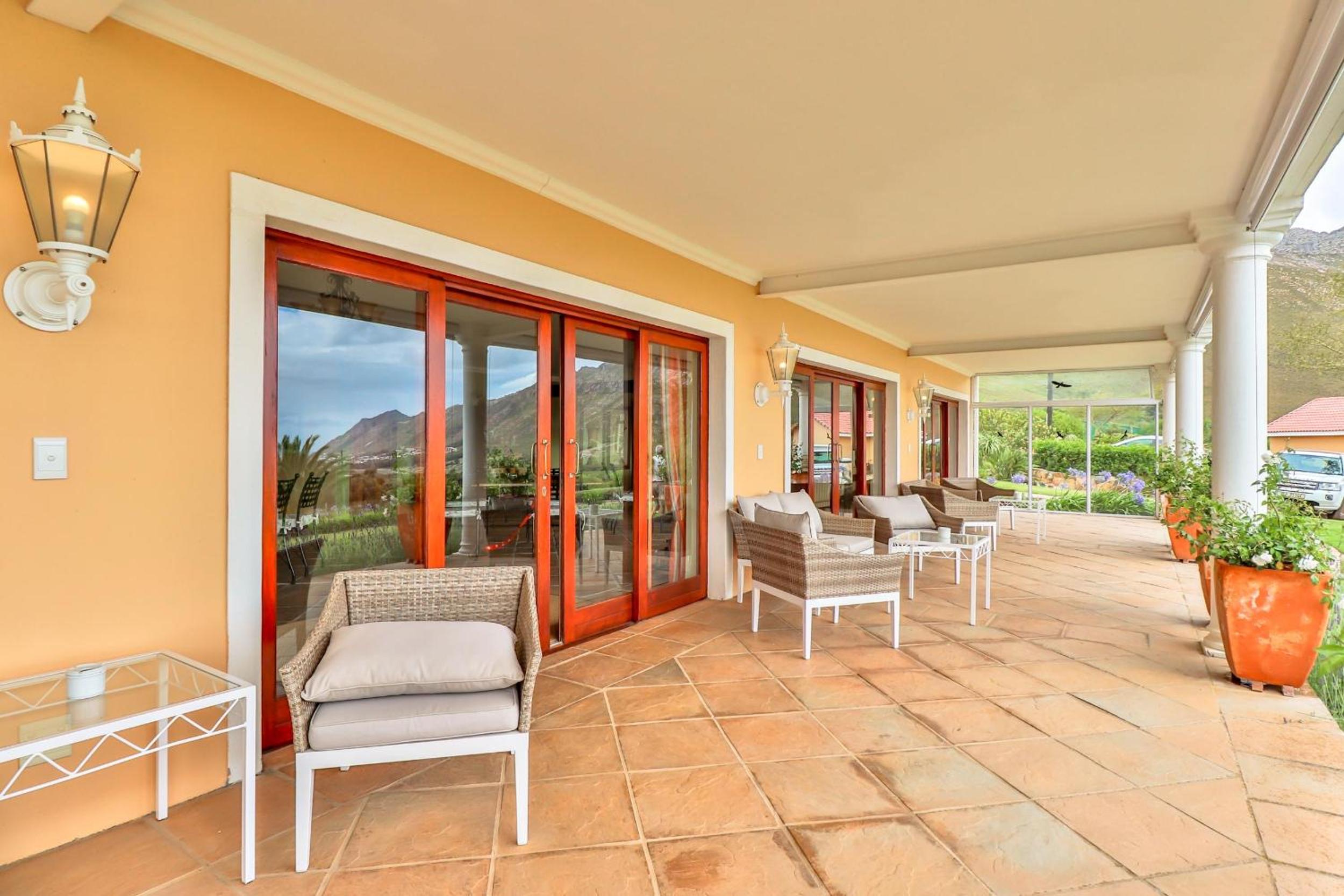 Apricot Gardens Guesthouse