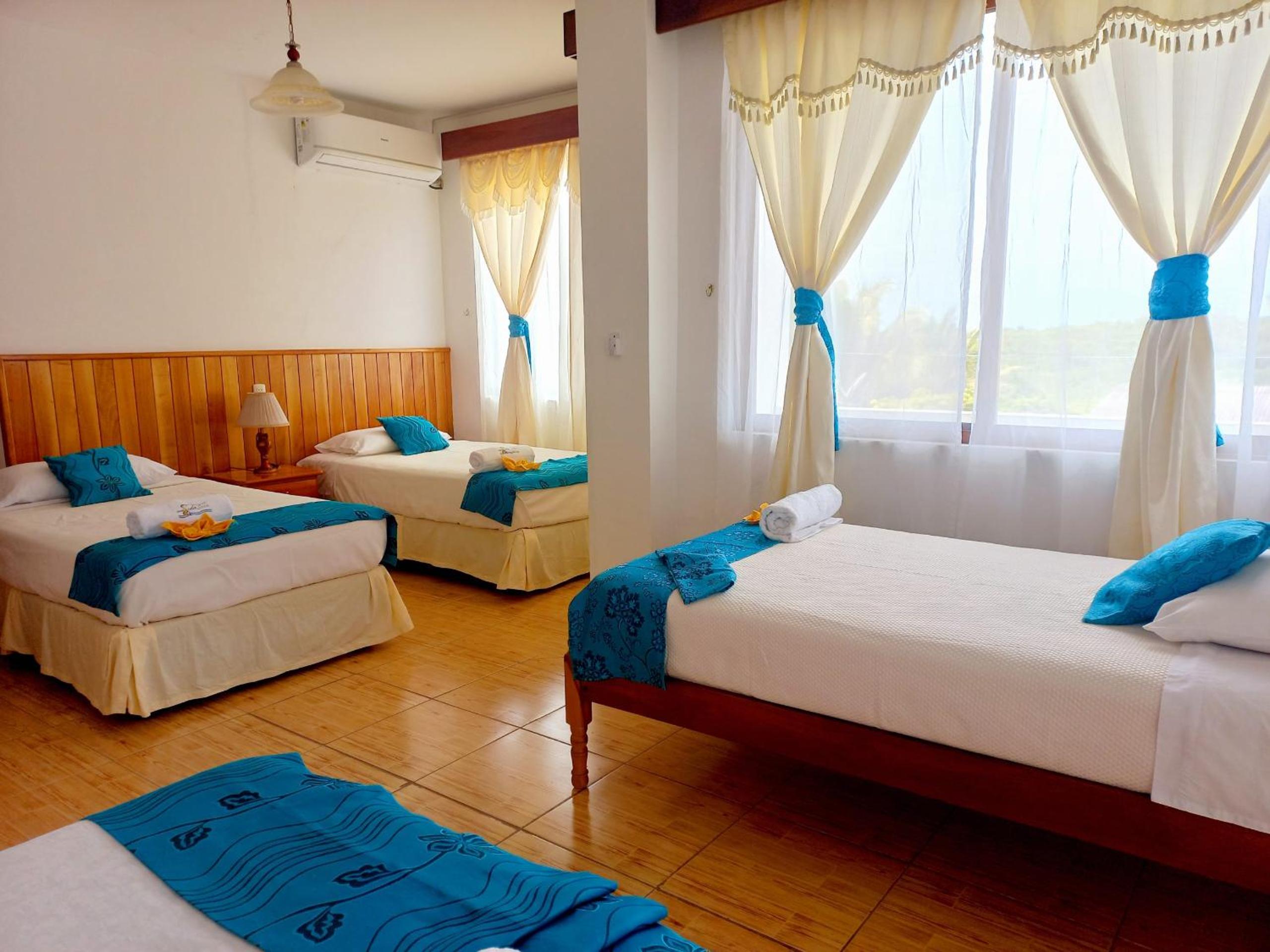 Hotel Sula Sula view 5