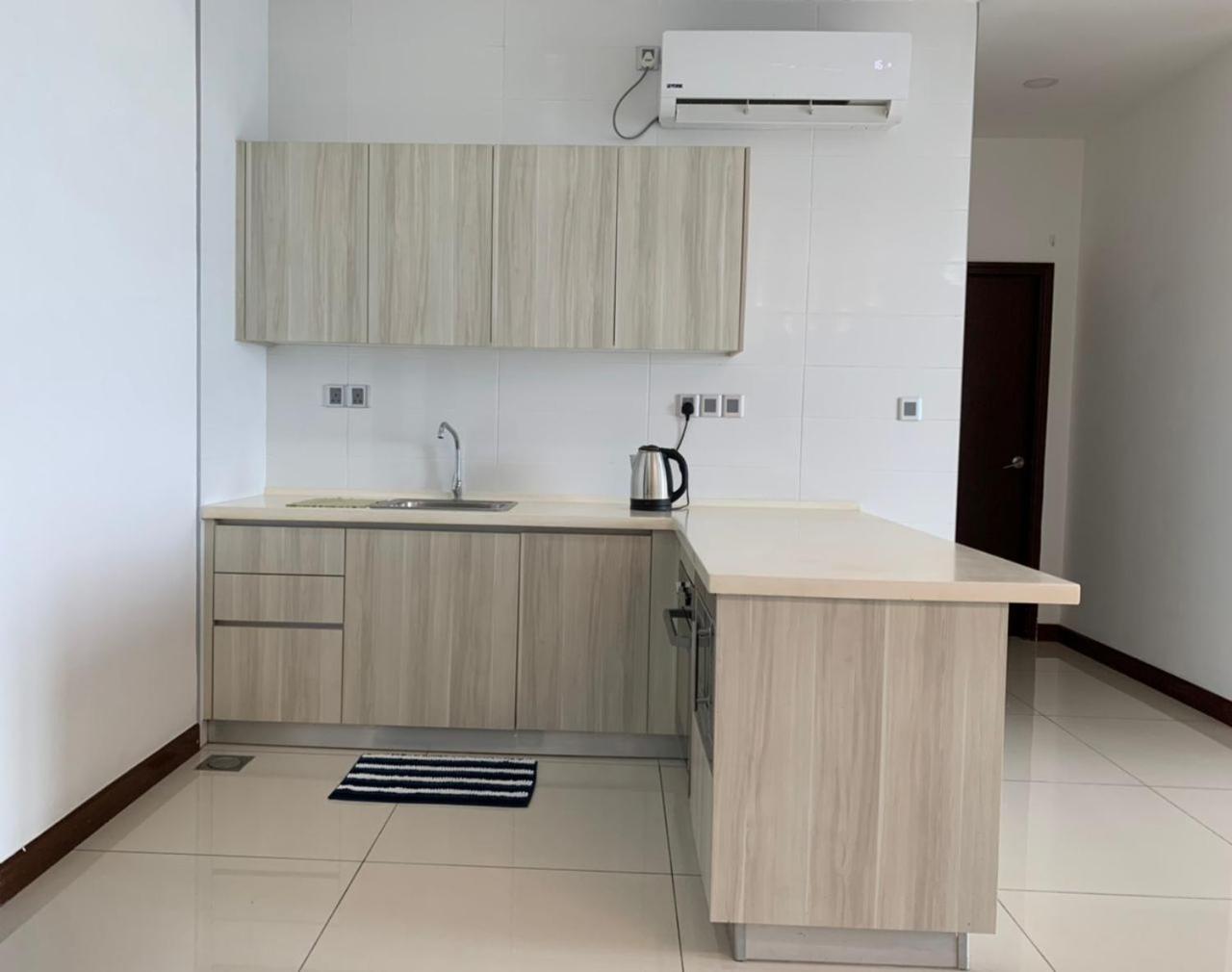 Paragon Suite Homestay by Antlerzone