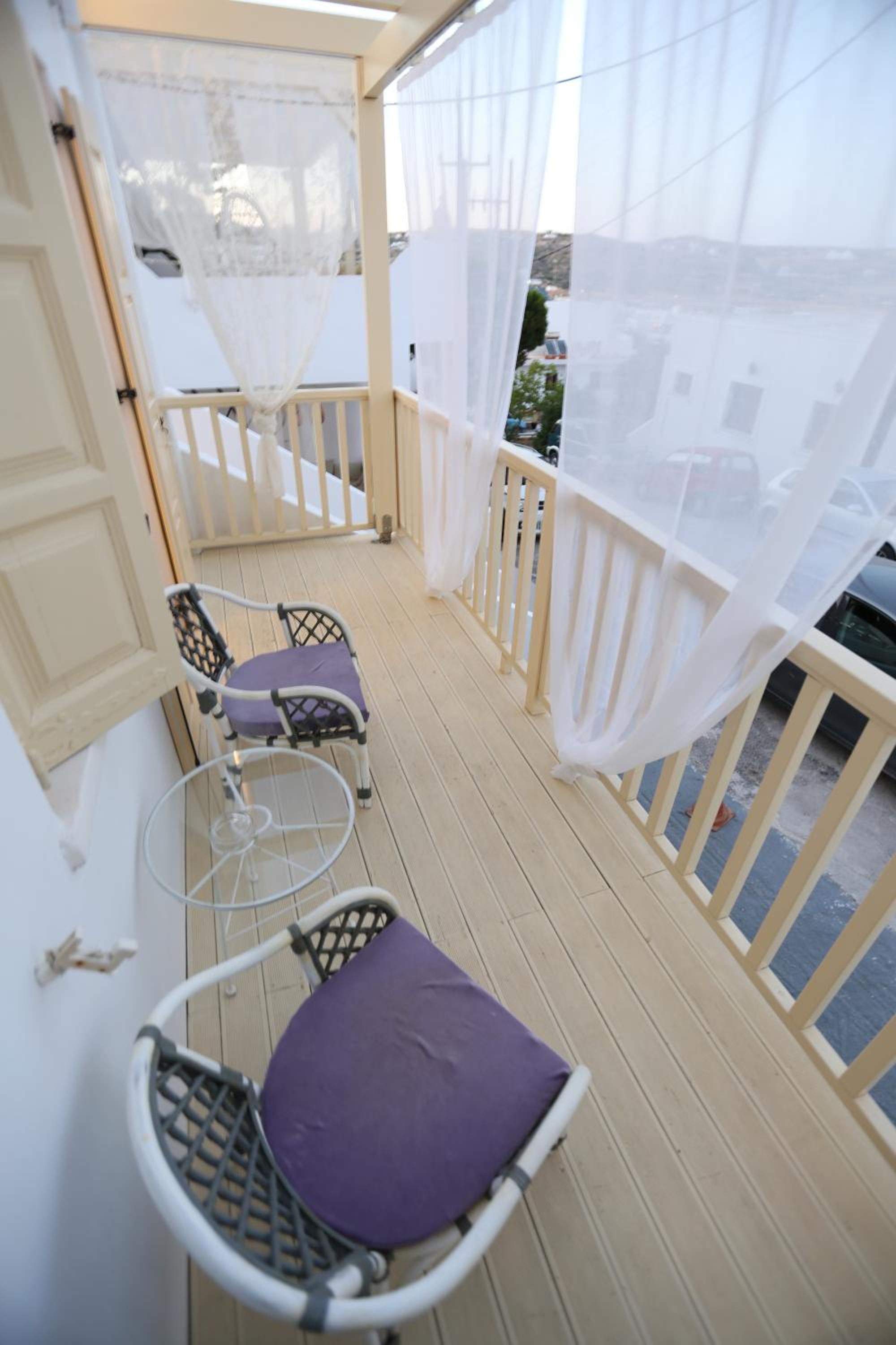 The White Suites