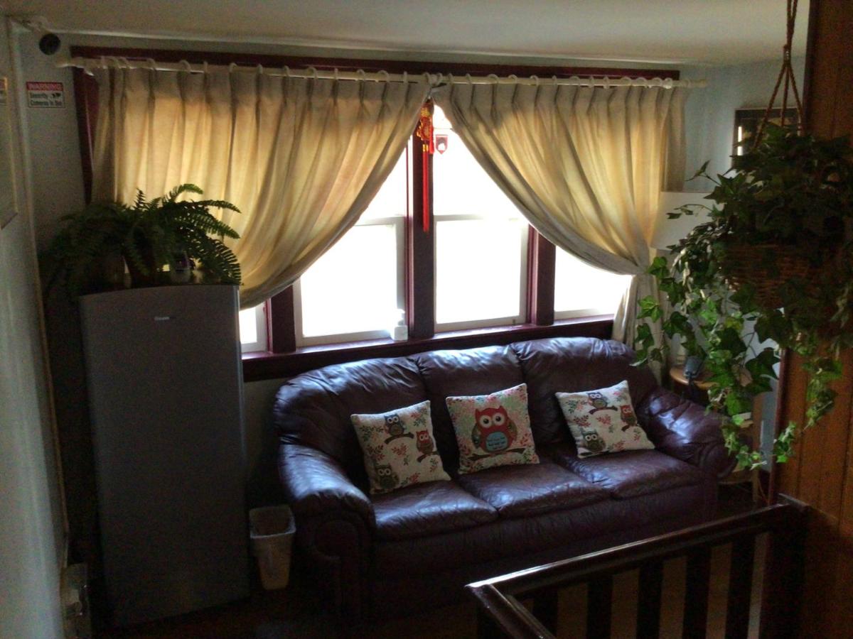 Nisku Guest House