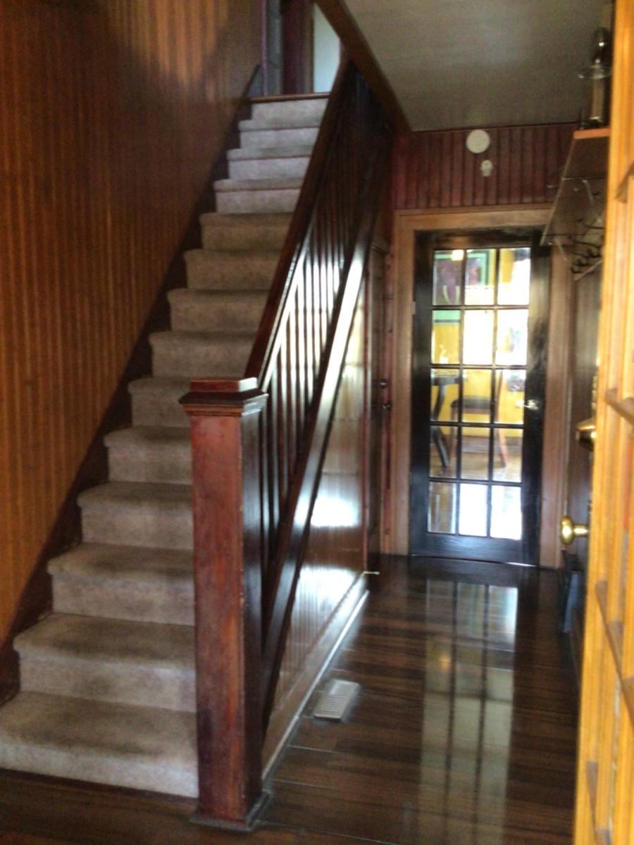 Nisku Guest House