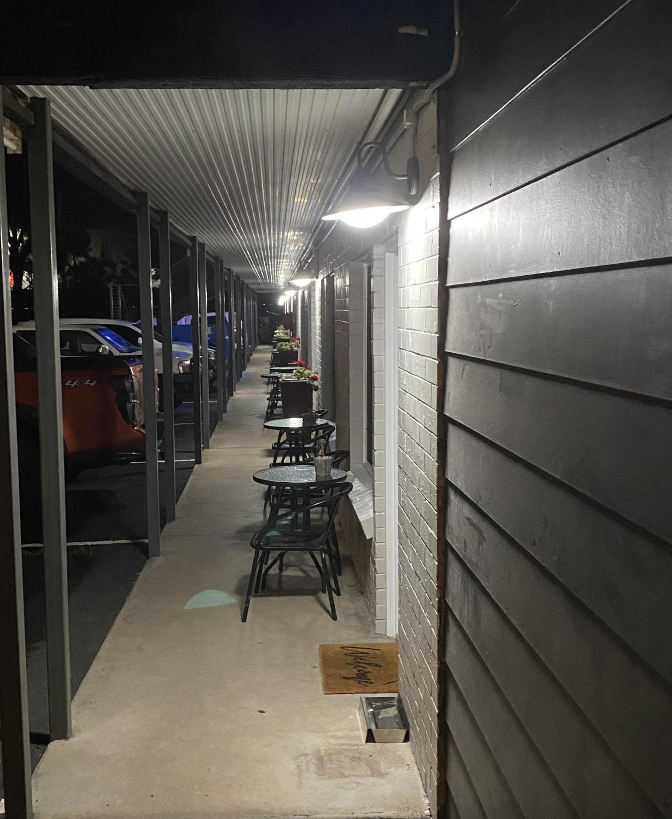 Centrepoint Midcity Motor Inn