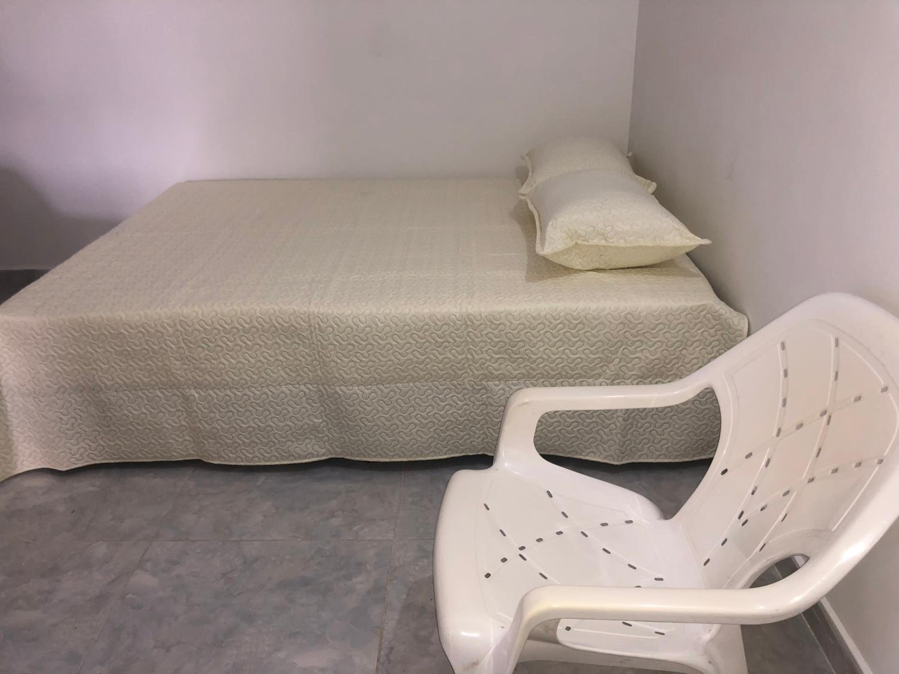 Céntrico apartamento y bien ubicado en laureles apto 401 view 2