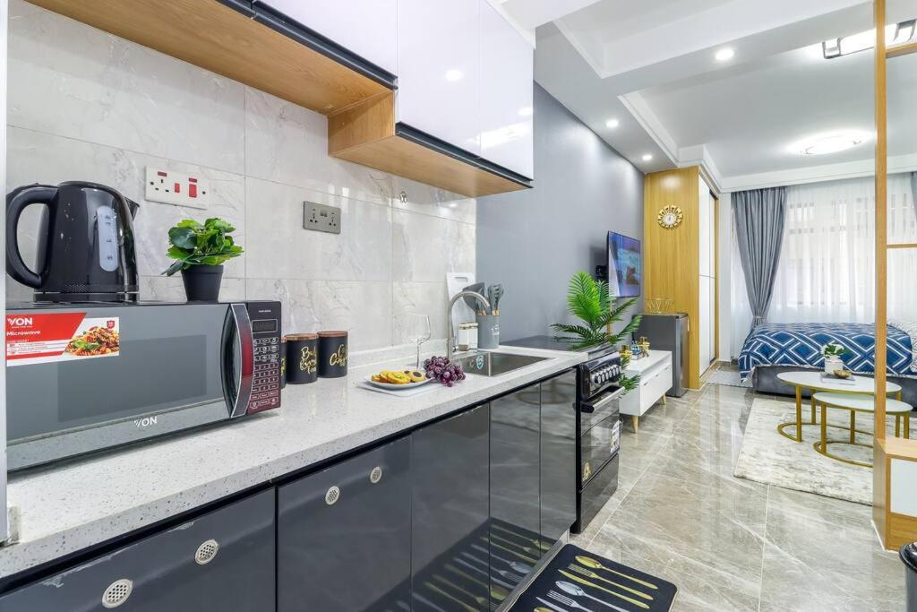 Lovely Amazing furnished cozy studio within city view 4