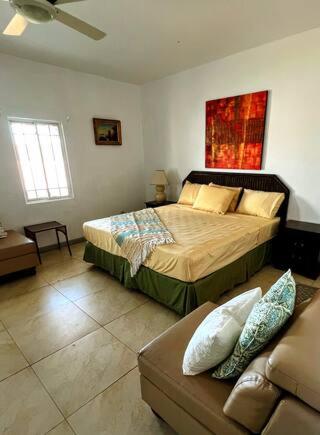 Edwards Guesthouse
