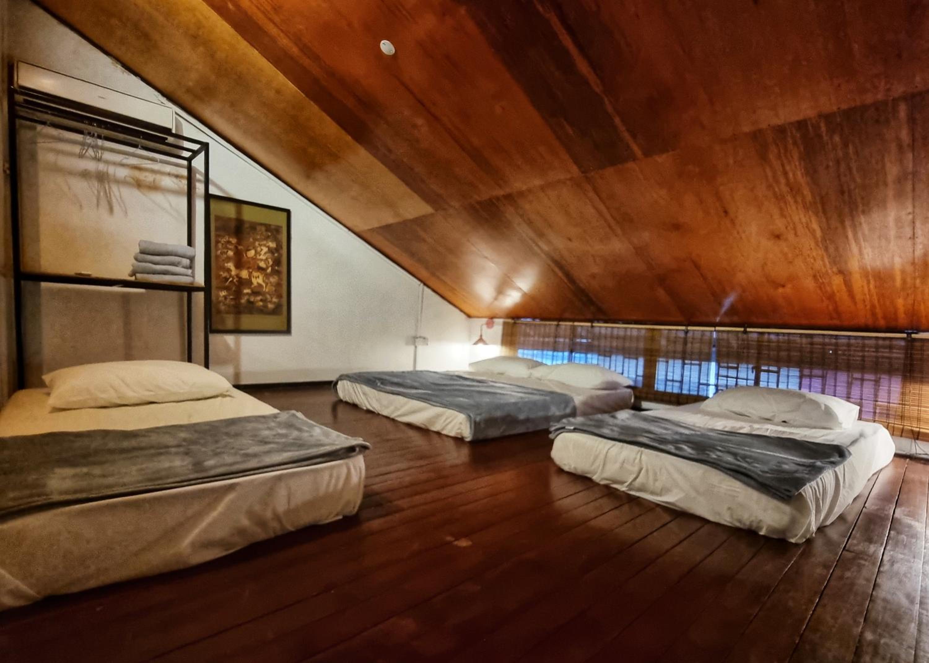 Treehouse Hostel