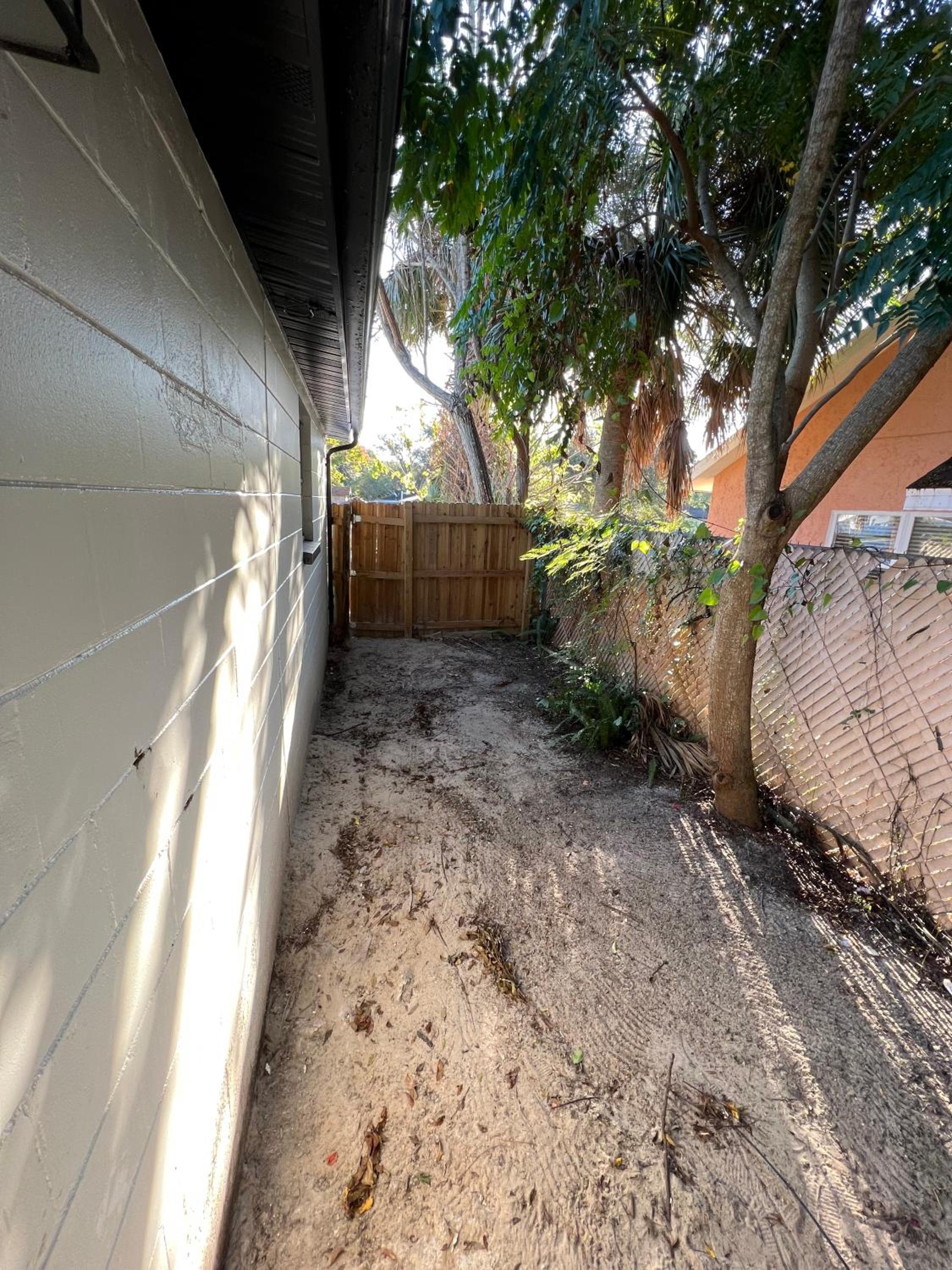 Bohemian 1 Bedroom- Minutes from Busch Gardens view 5