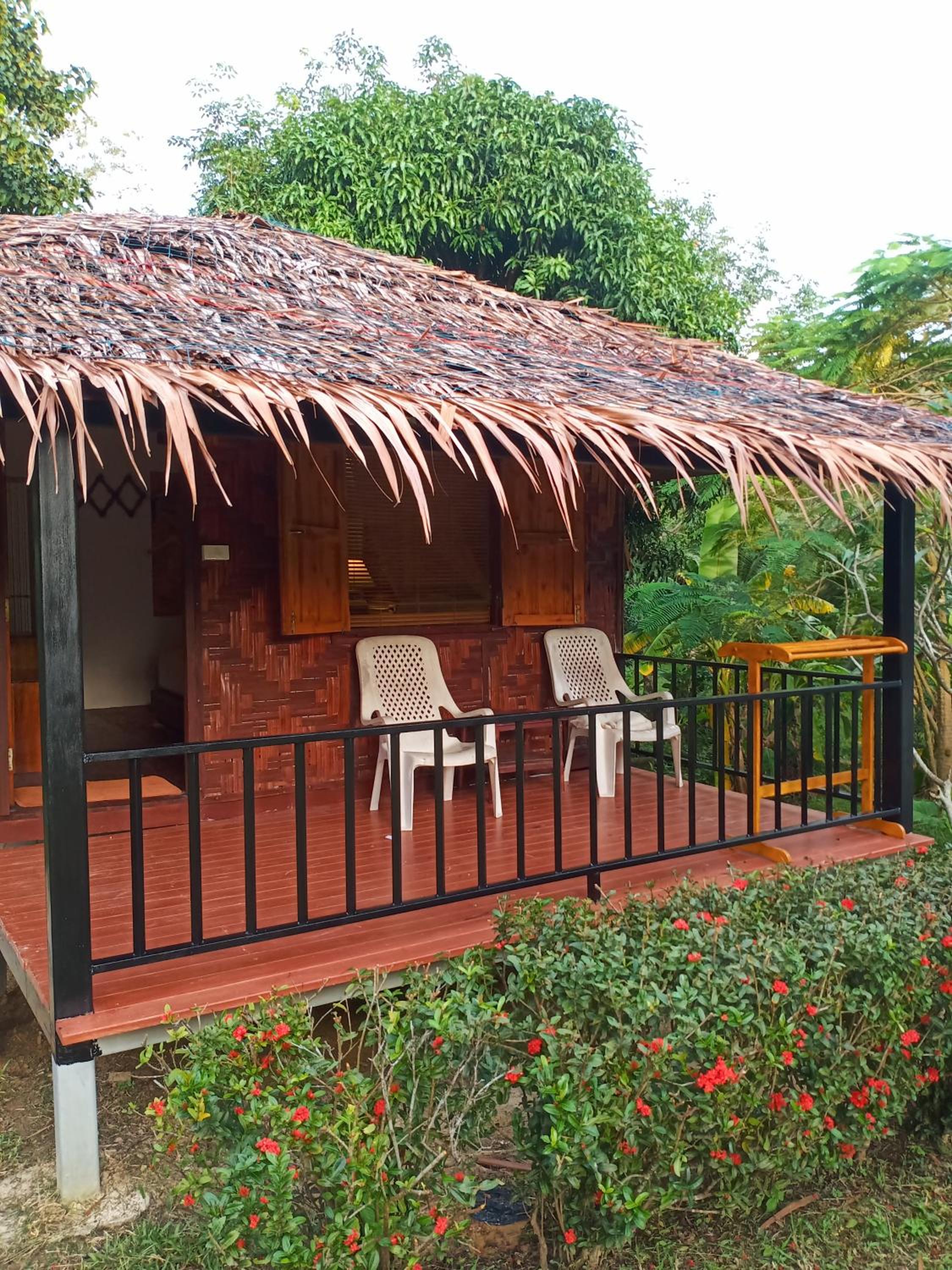 Mookies Bungalows