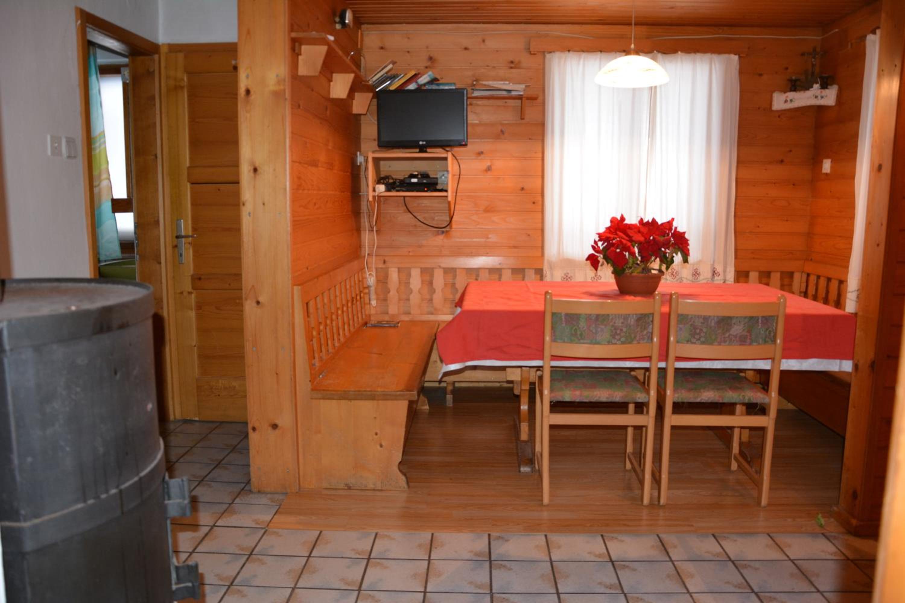 APARTMAJI-SOBE-PRI UKCU Bohinj