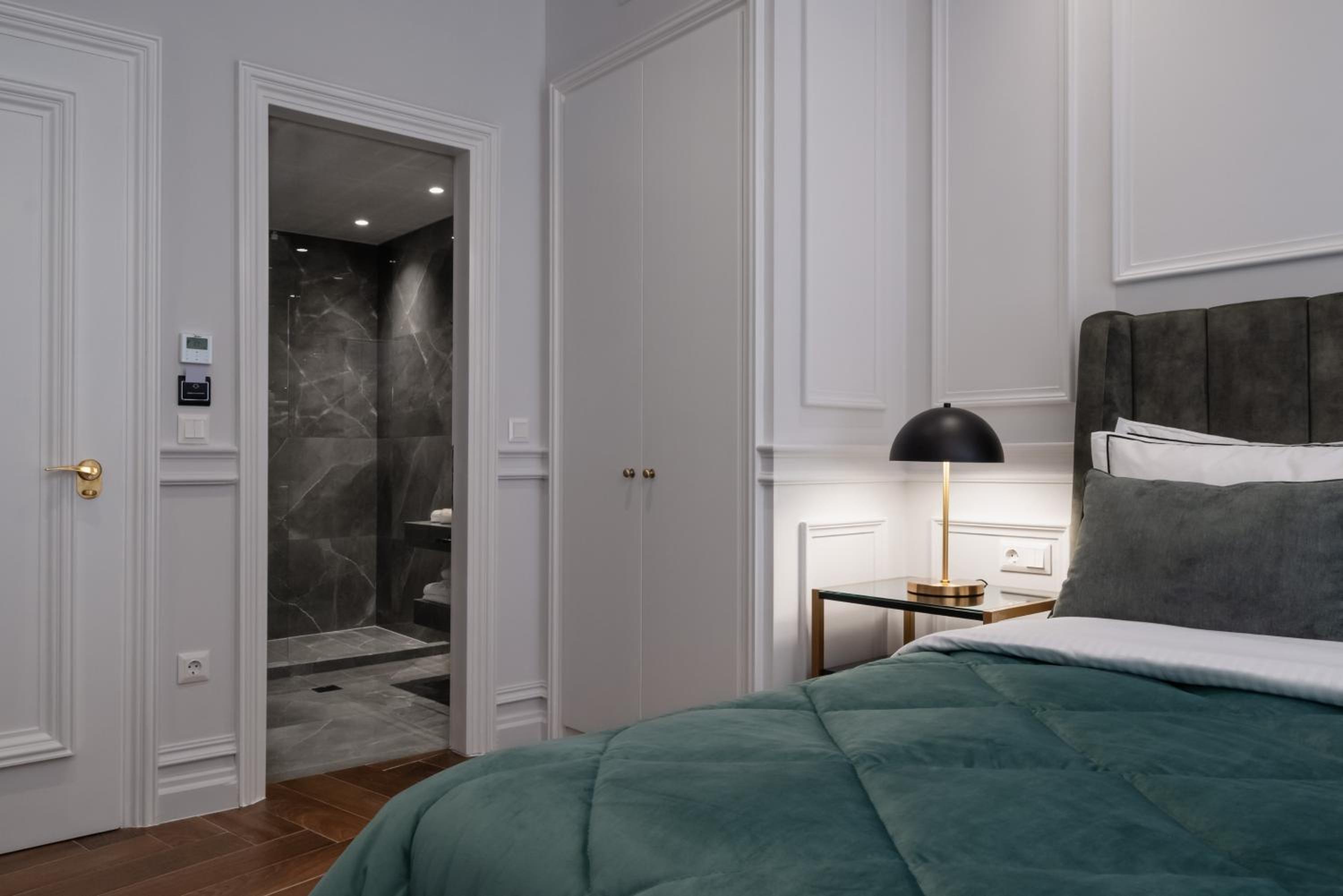Praxitelous Luxury Suites photo 3
