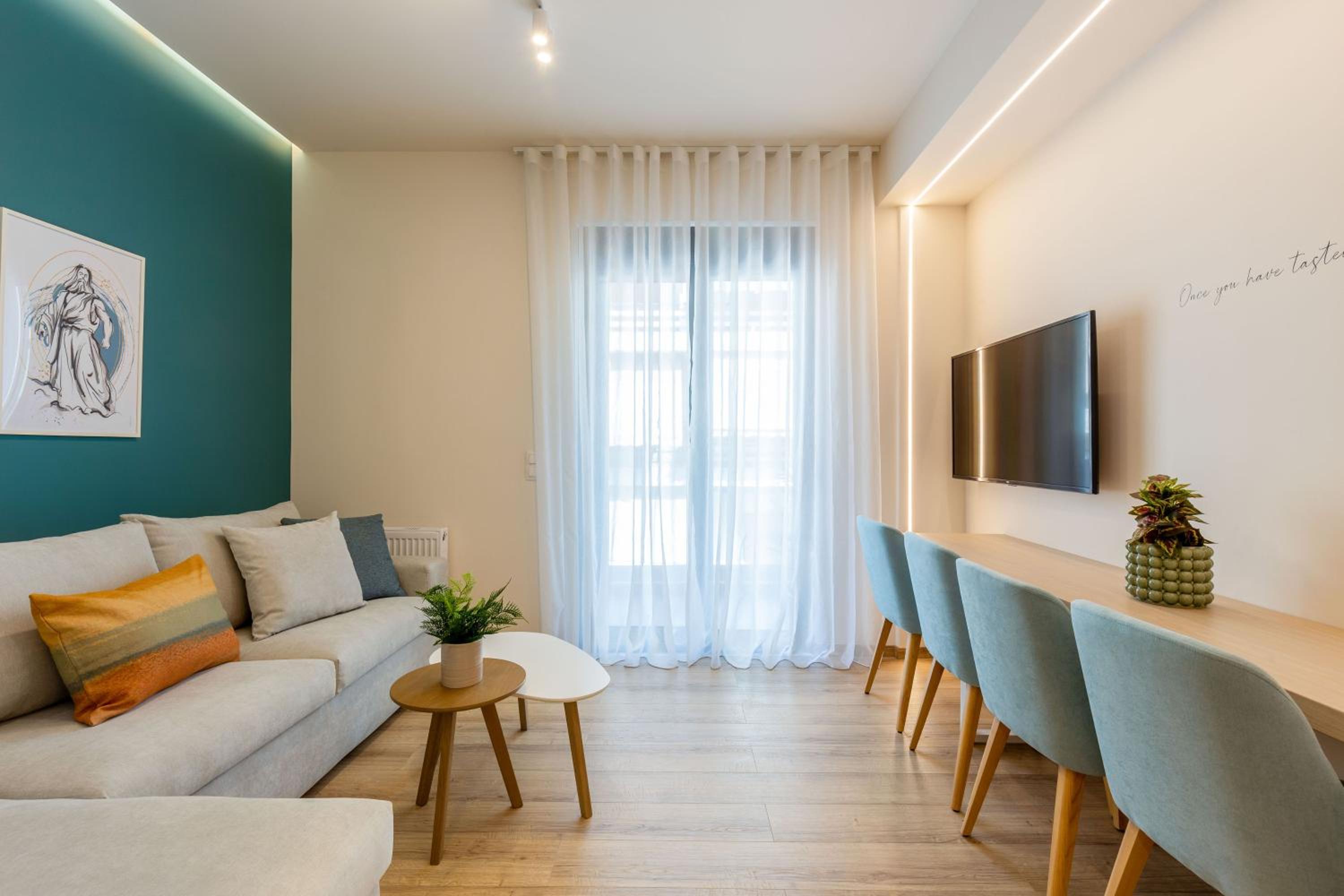 IO SUITES