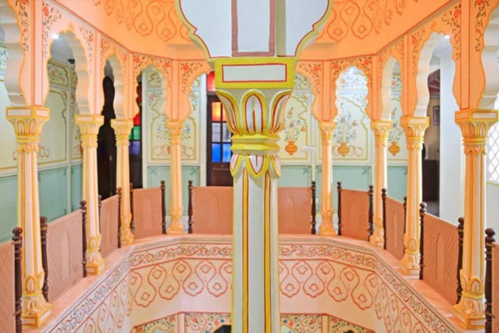 Rani Mahal Hotel
