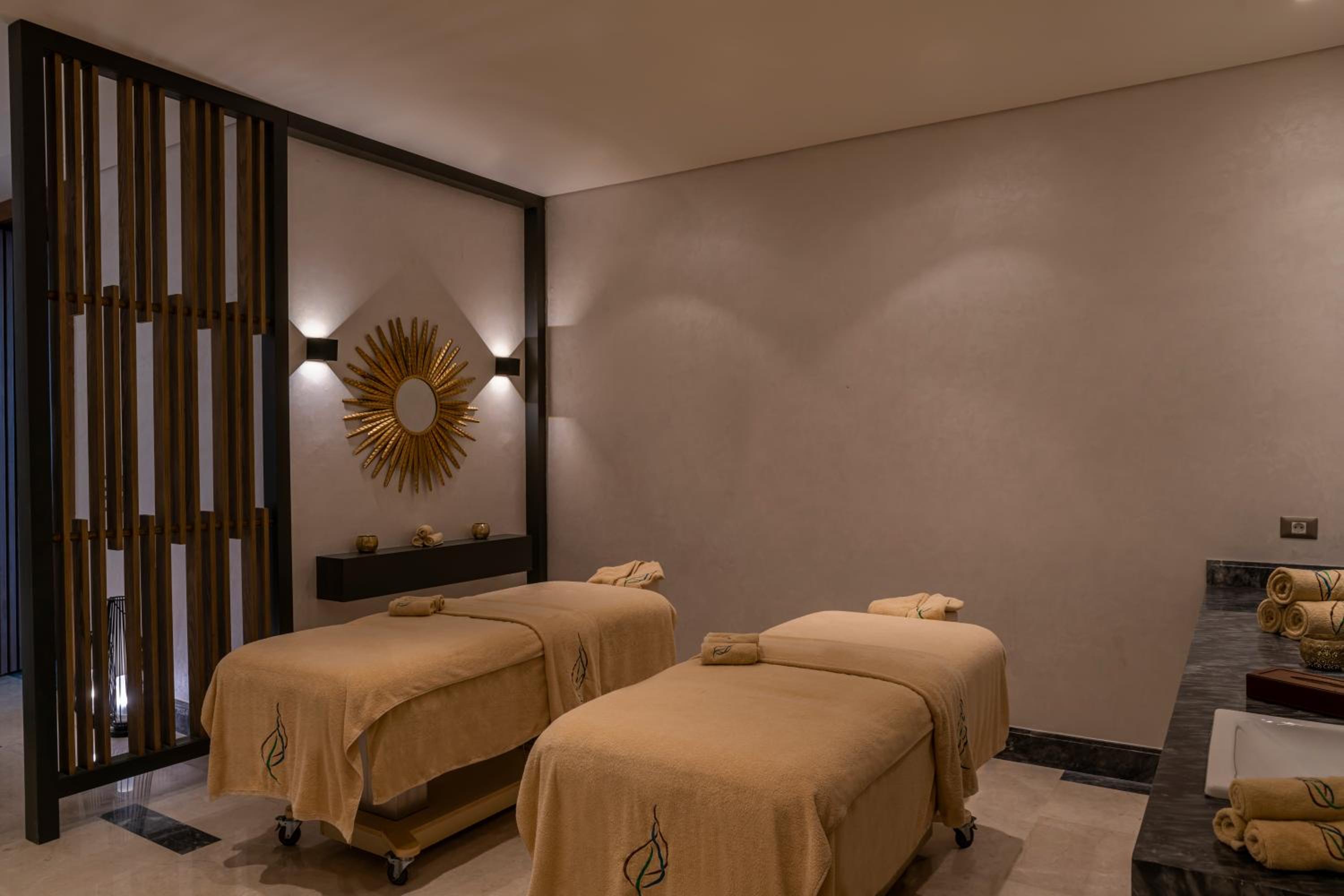 Rixos Premium Magawish Suites and Villas