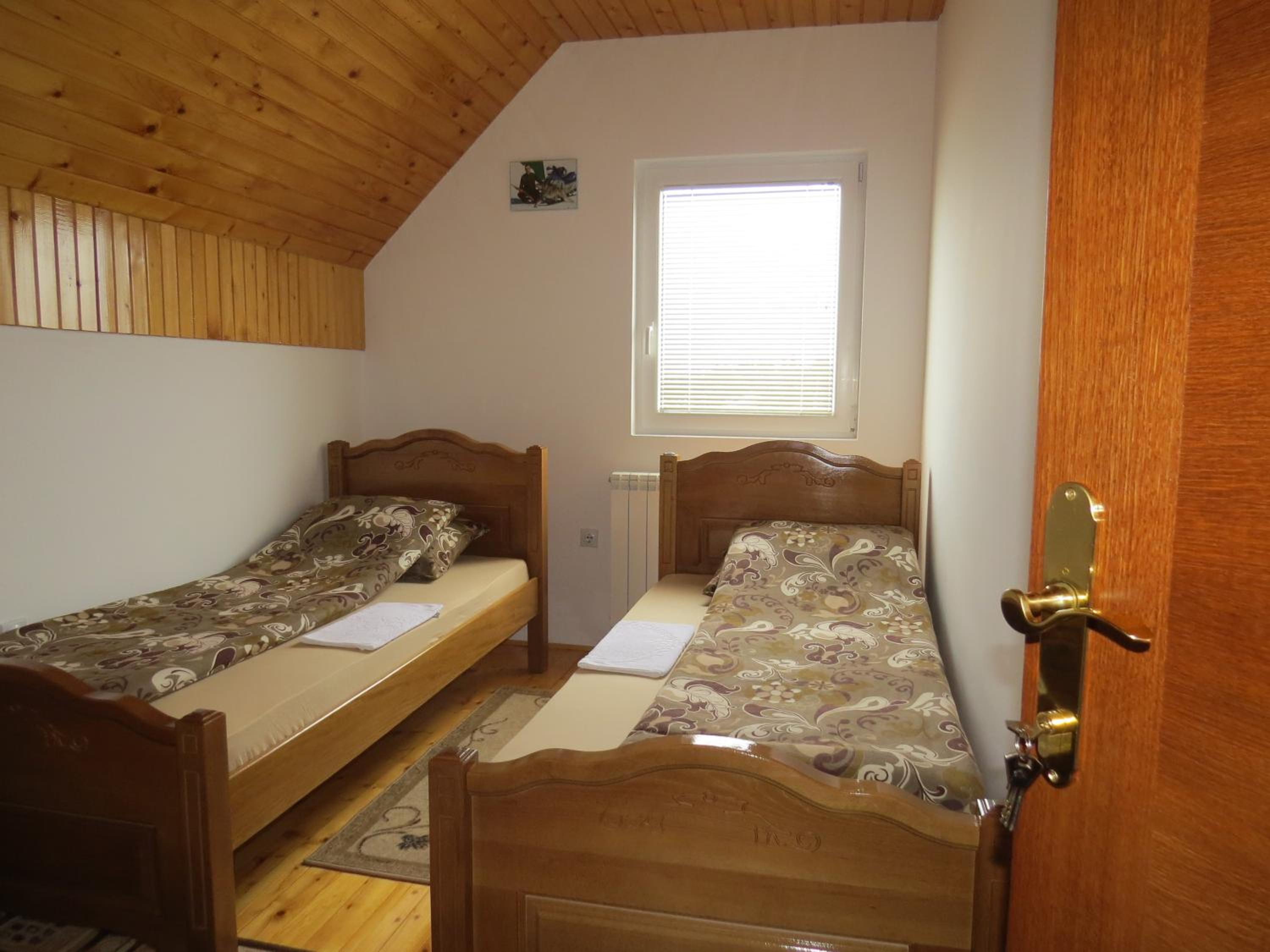 Photo 32