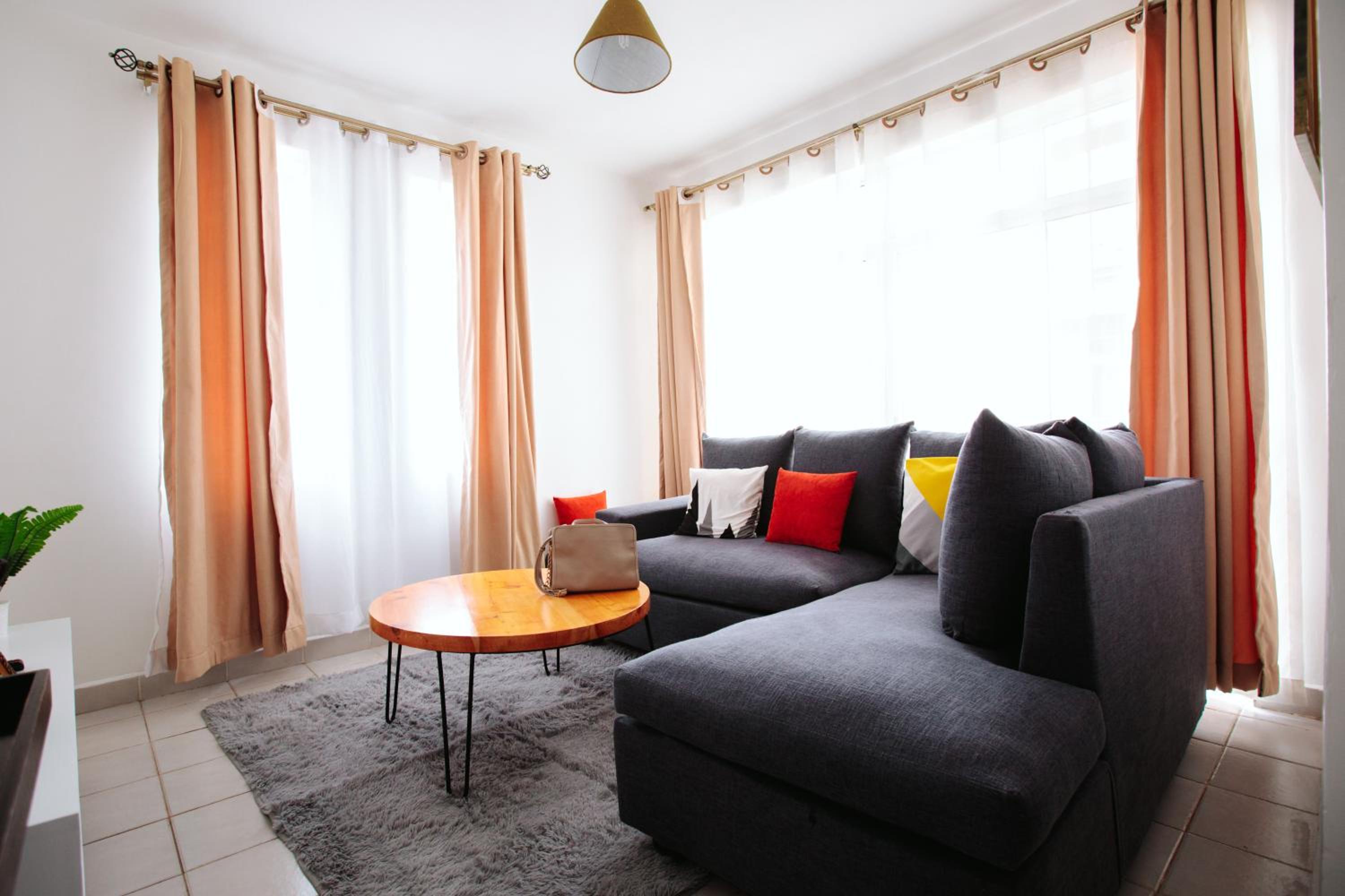 Cosy One Bedroom Apartment view 2