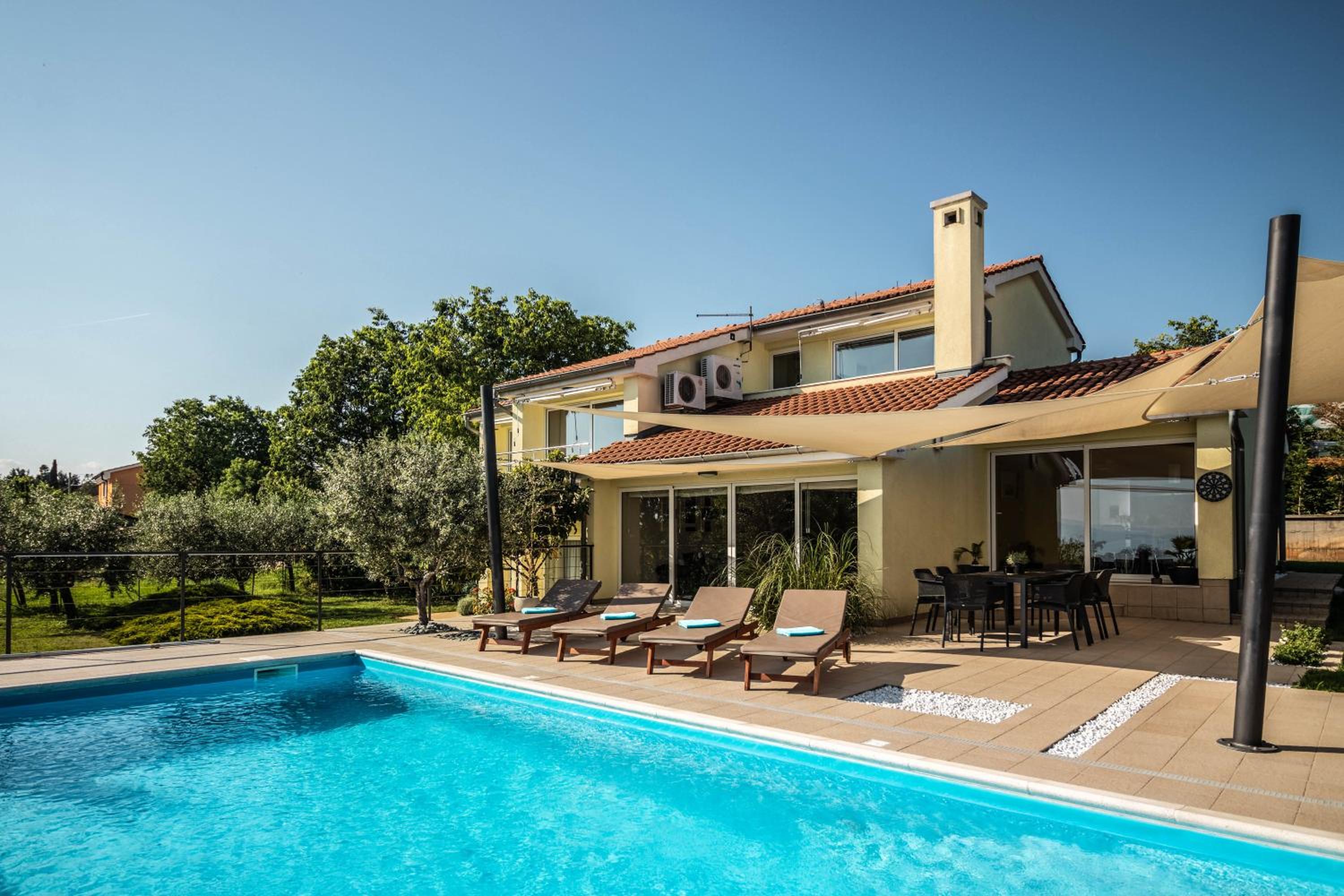 Sea View Villa Morčić with private pool - Rijeka view 4