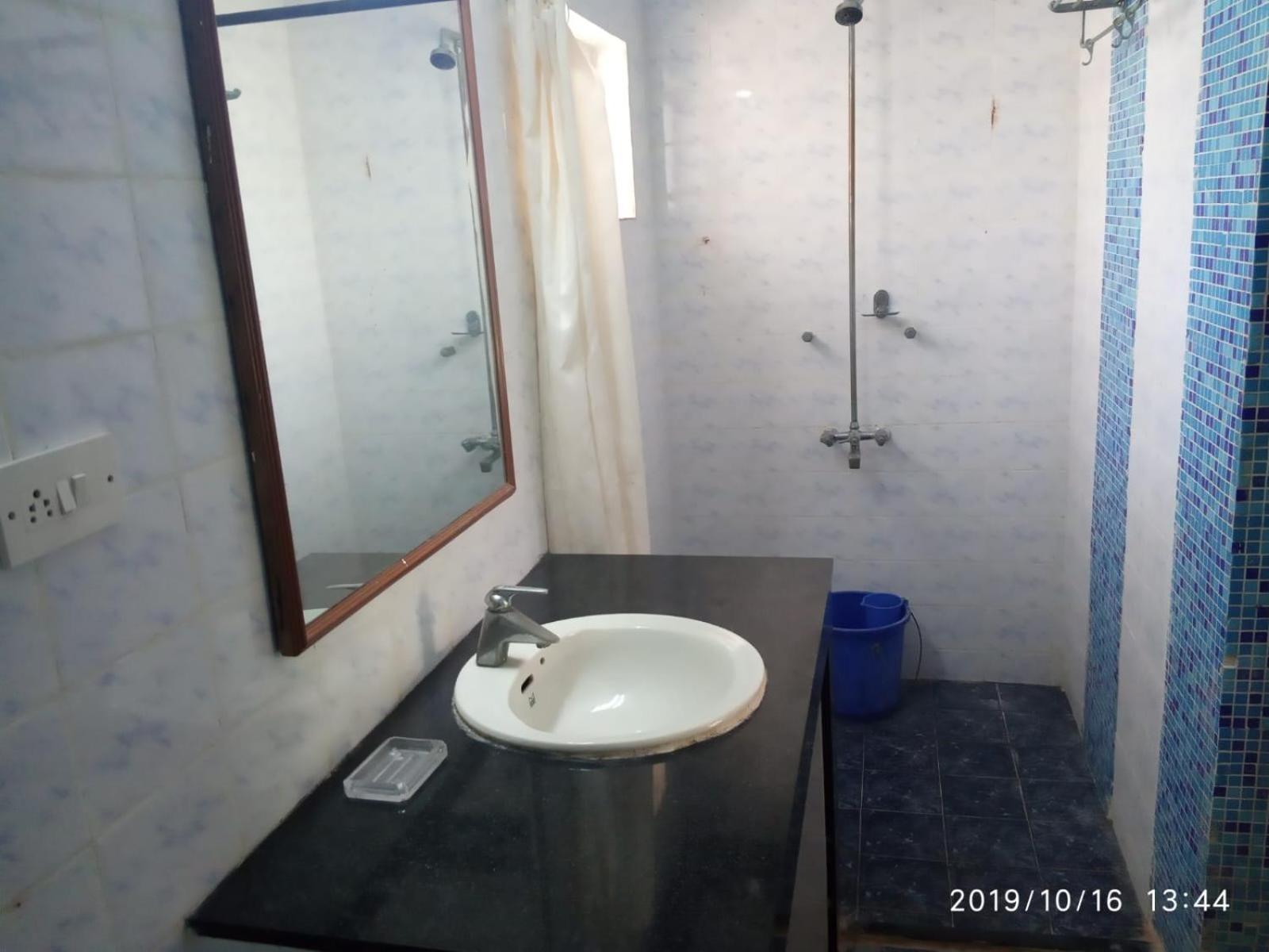 Baia Do Sol - Beachfront boutique Resort in Baga, Calangute