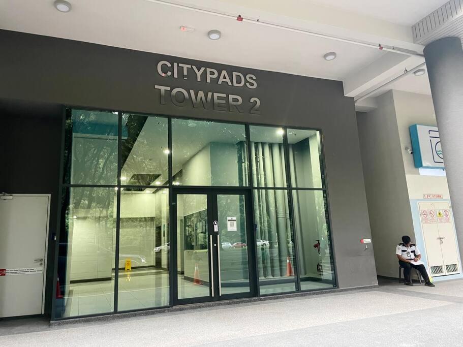 Jesselton Quay,2BR,4-5pax,Mountain view photo 4