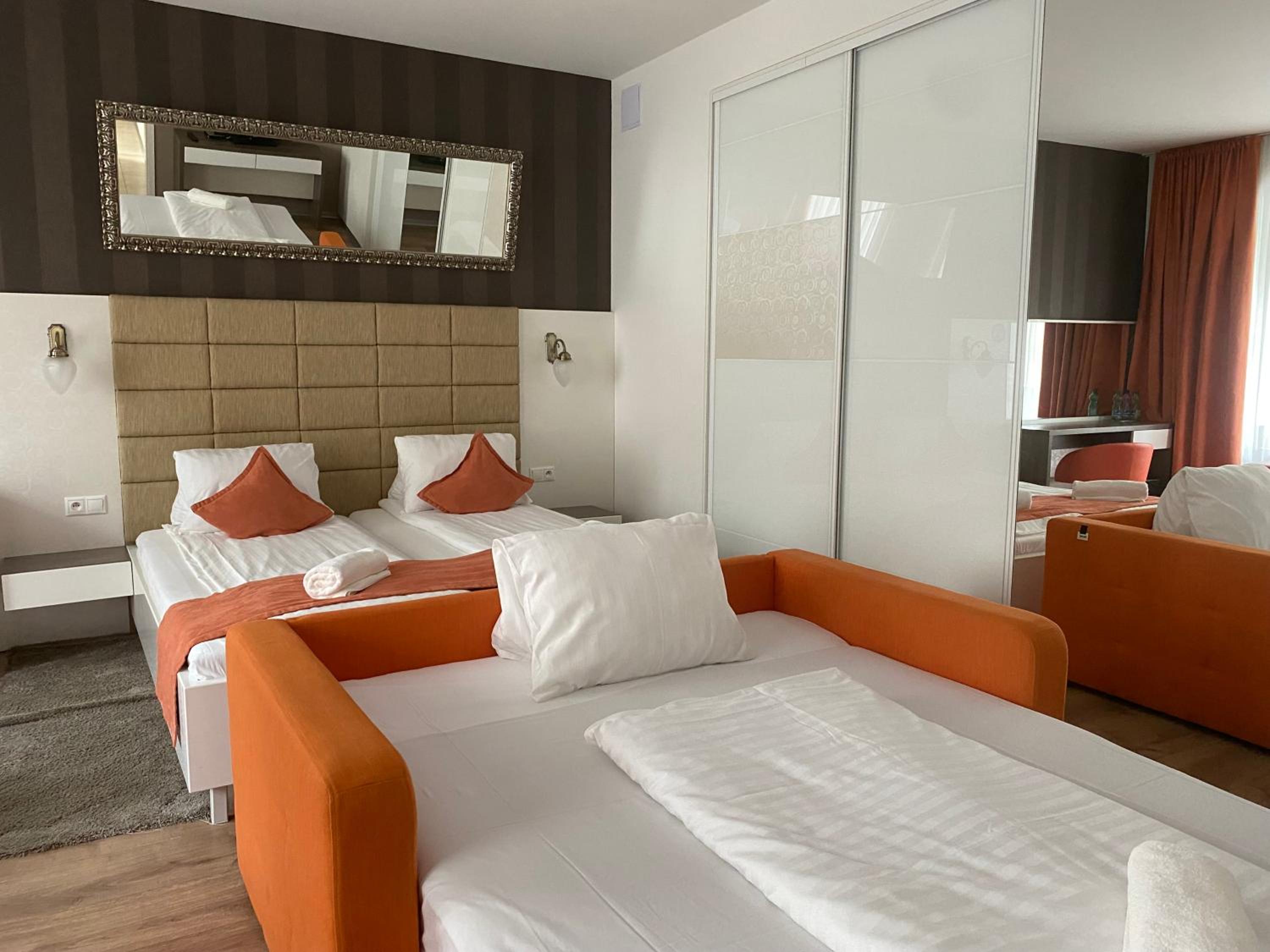 VIP Apartments
