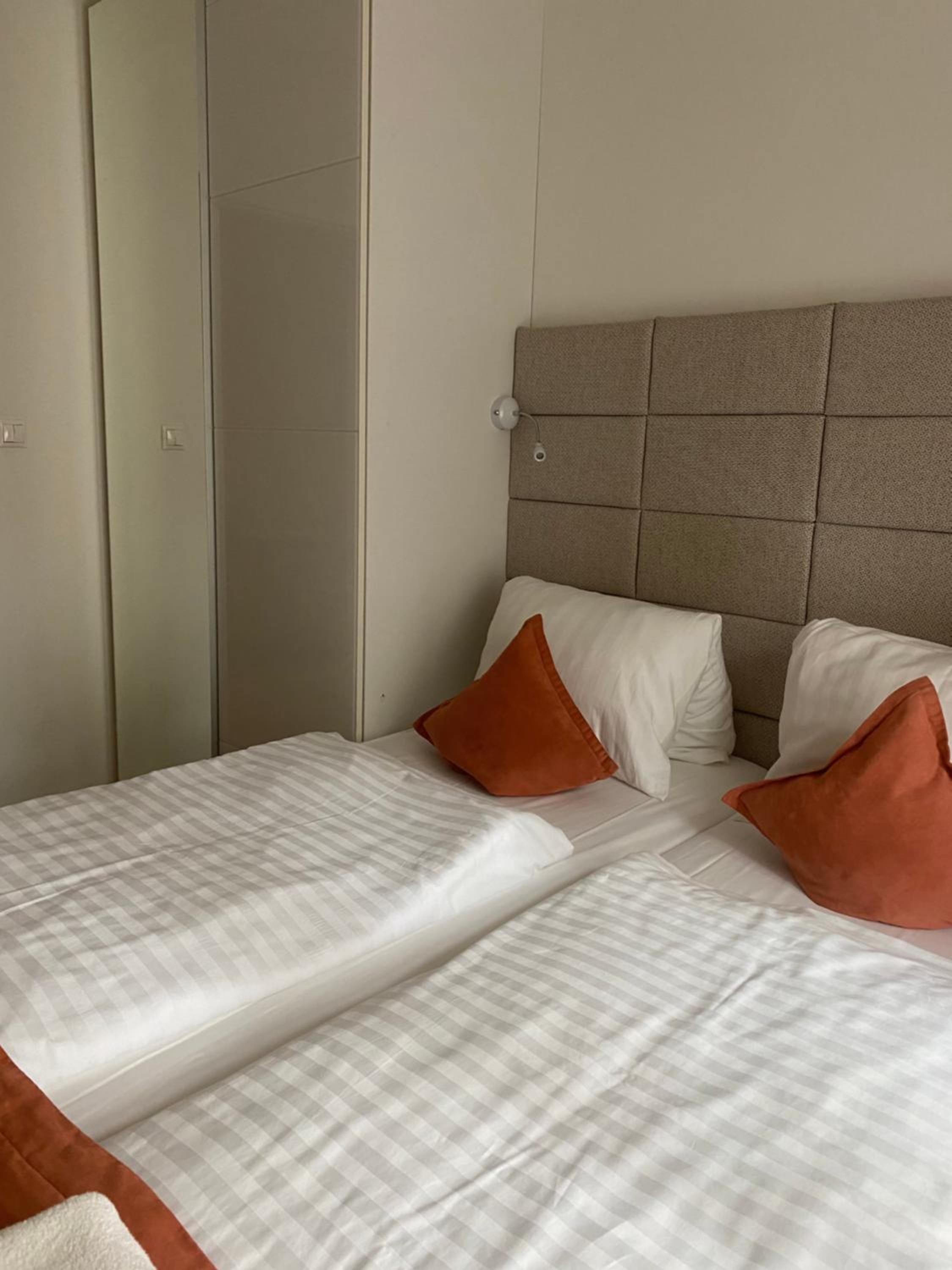 VIP Apartments