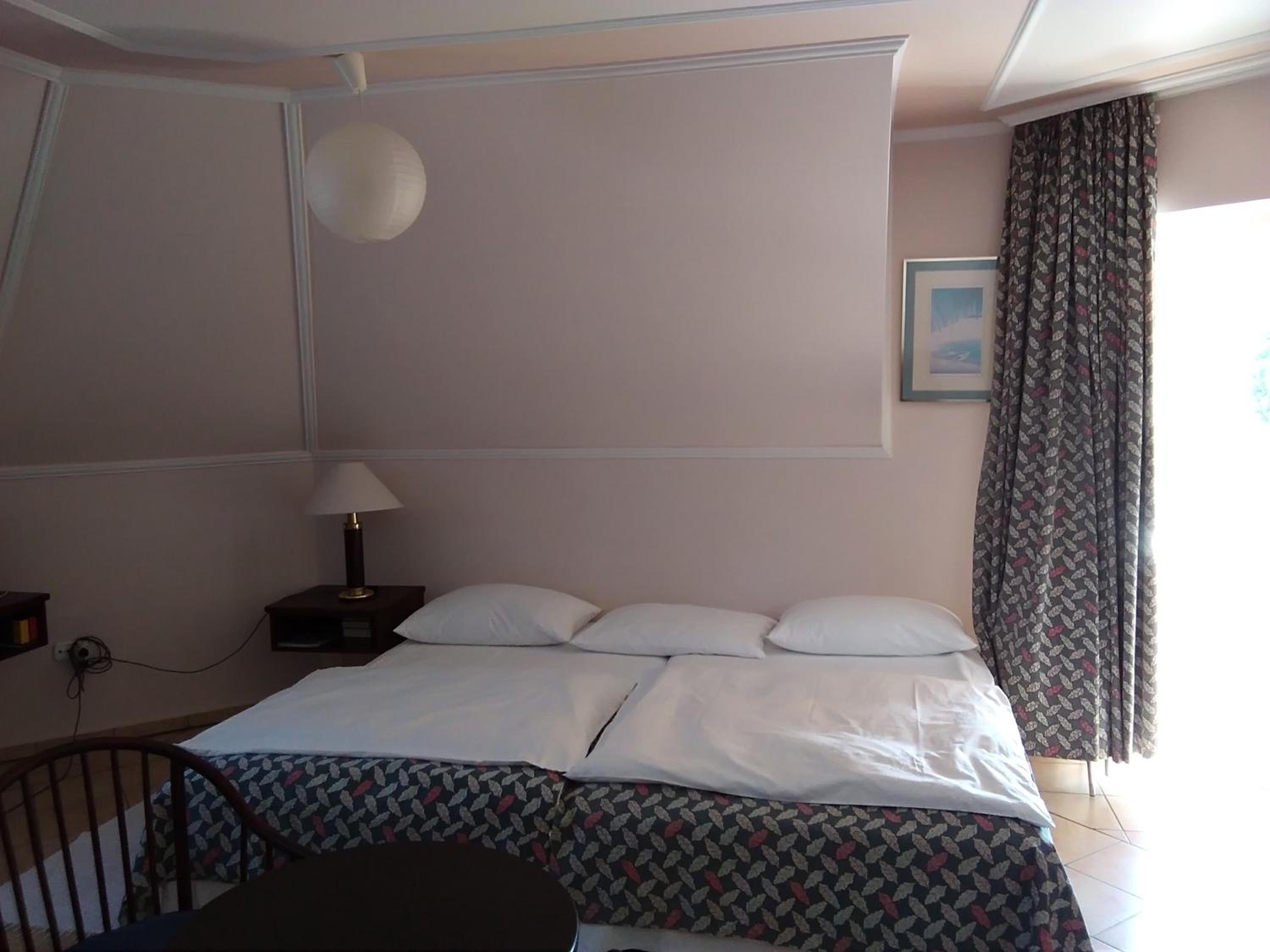 Photo 44