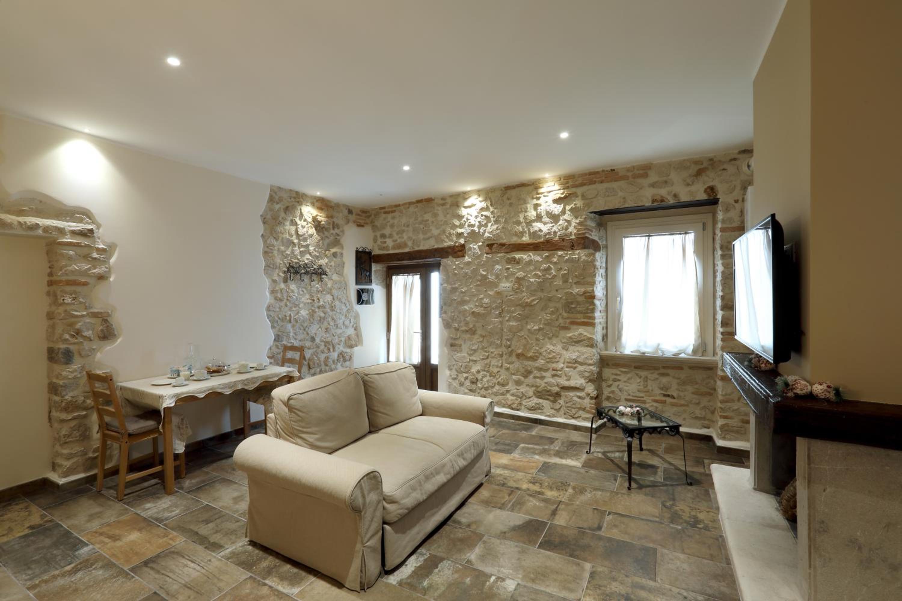 Le dimore nel borgo