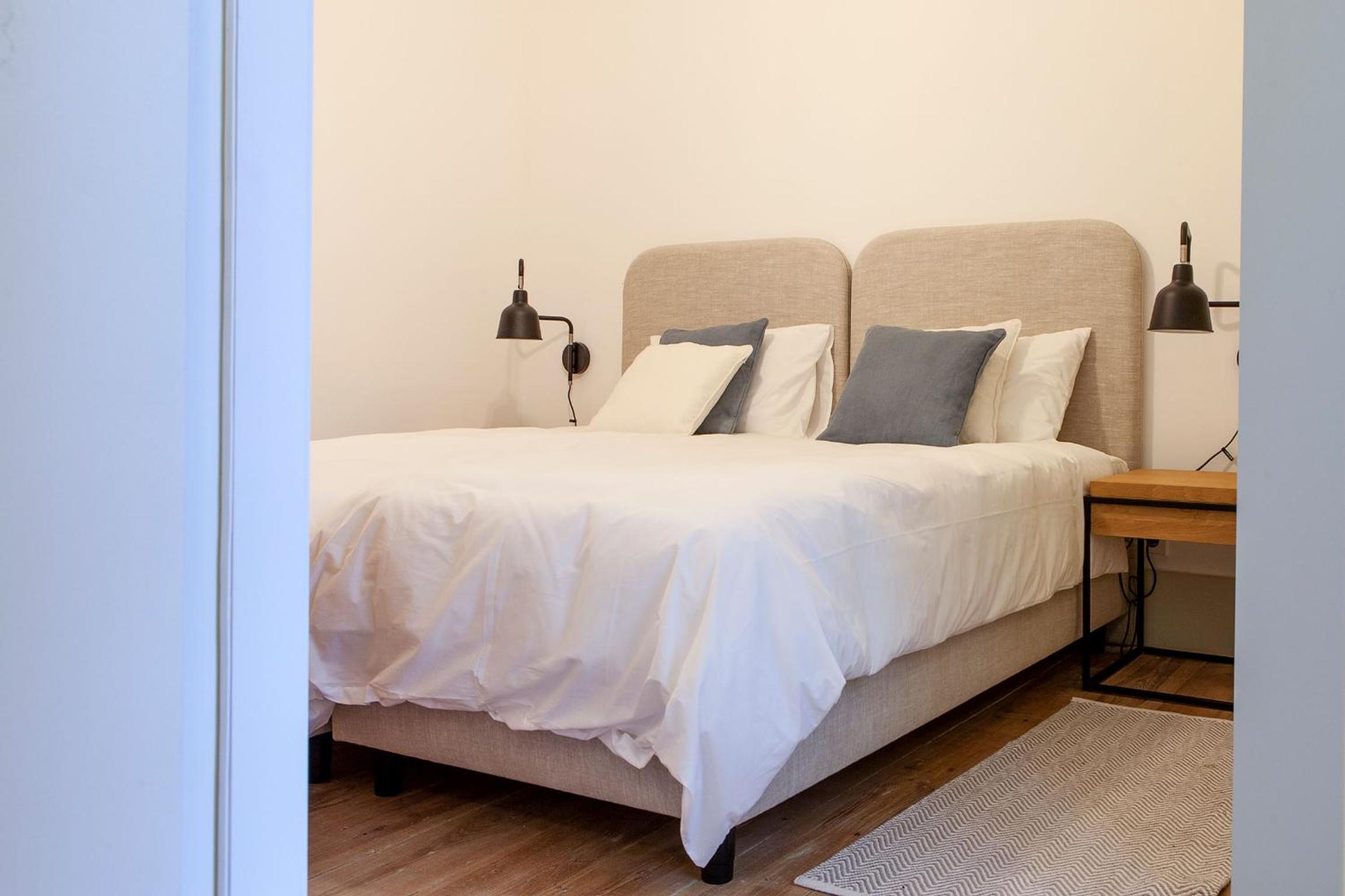 Charming 2BDR Apartment in Lapa by LovelyStay
