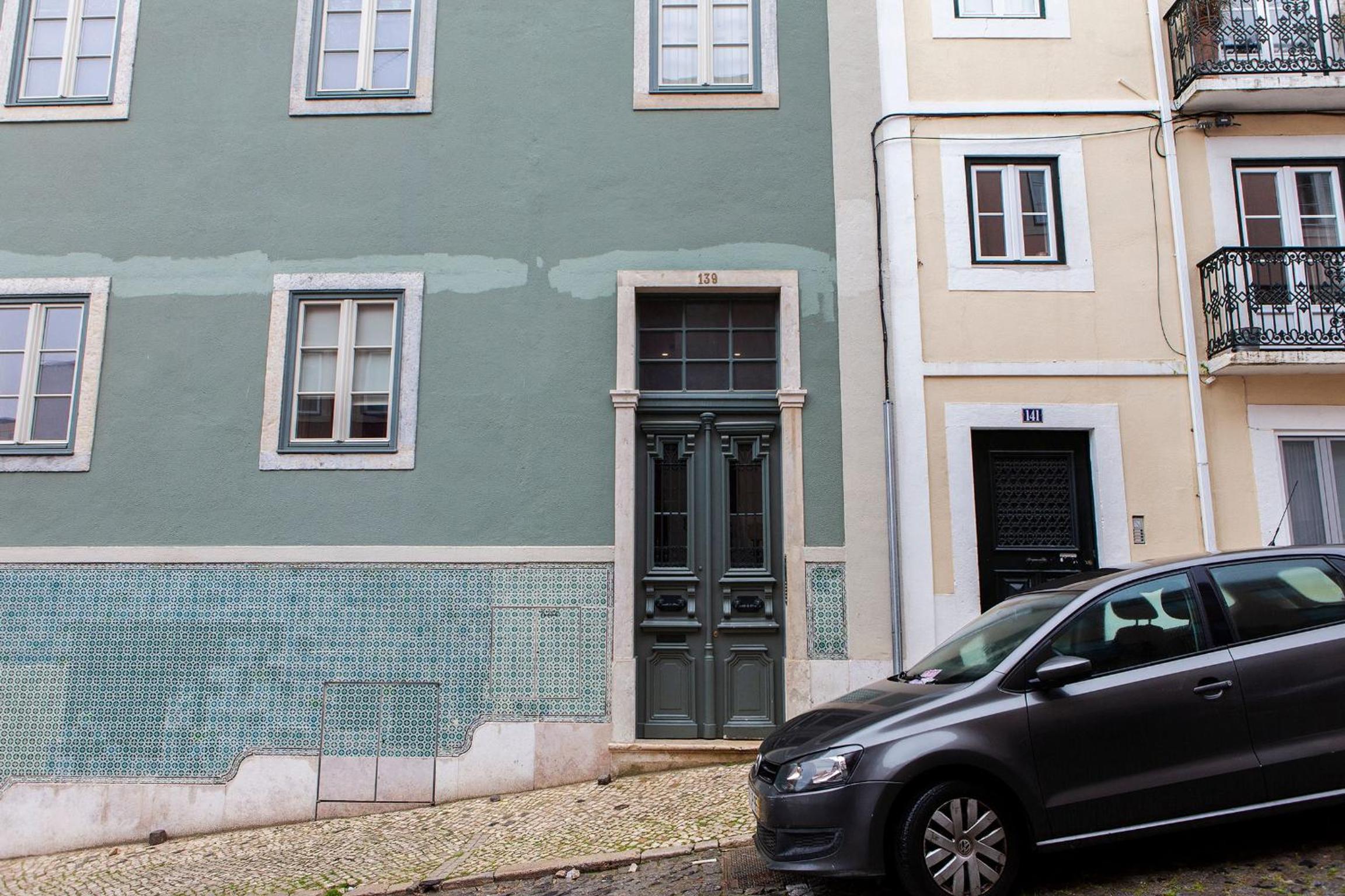 Charming 2BDR Apartment in Lapa by LovelyStay