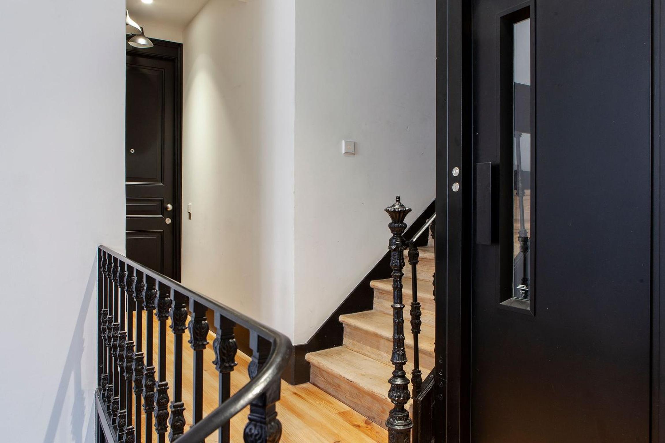 Charming 2BDR Apartment in Lapa by LovelyStay