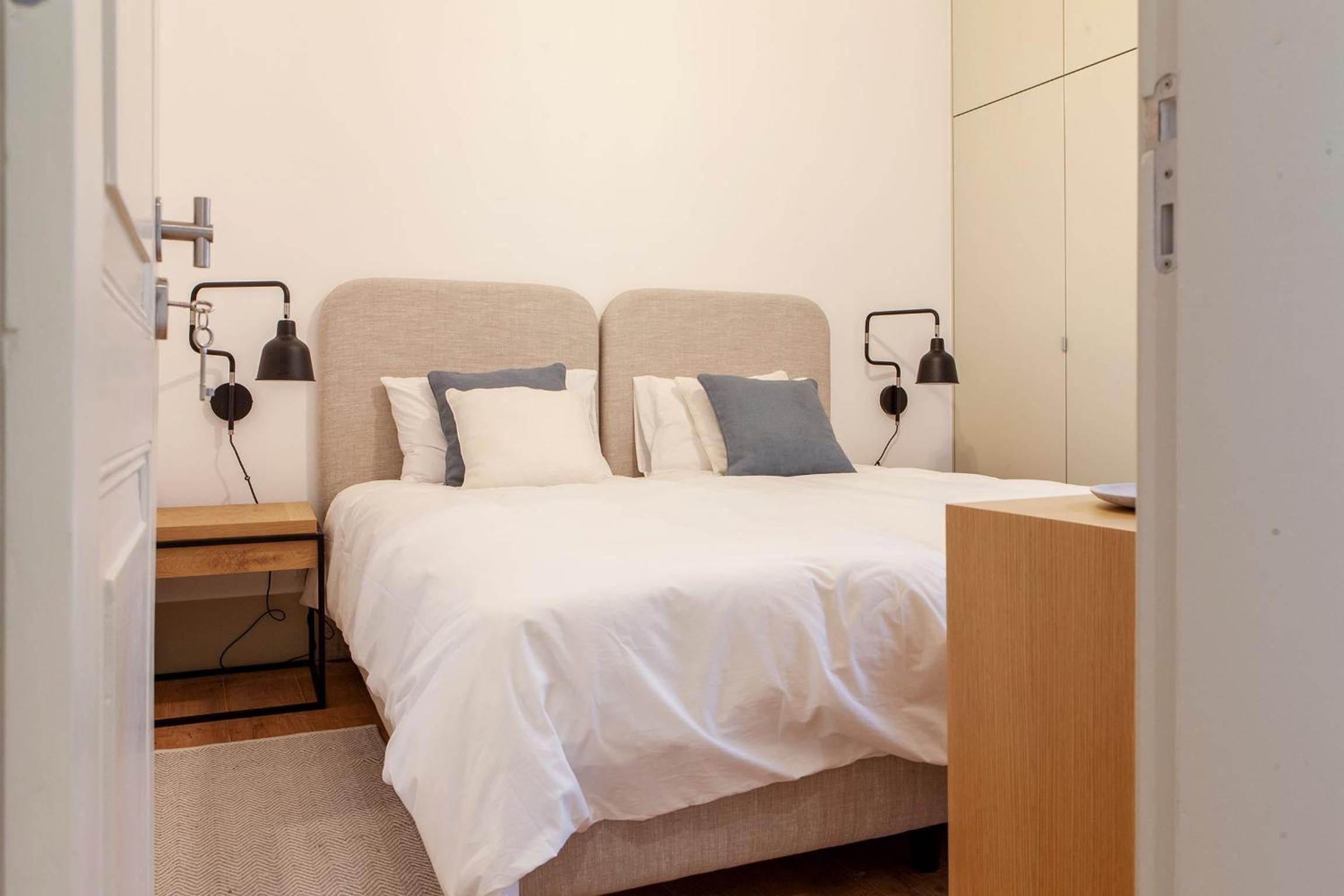Charming 2BDR Apartment in Lapa by LovelyStay