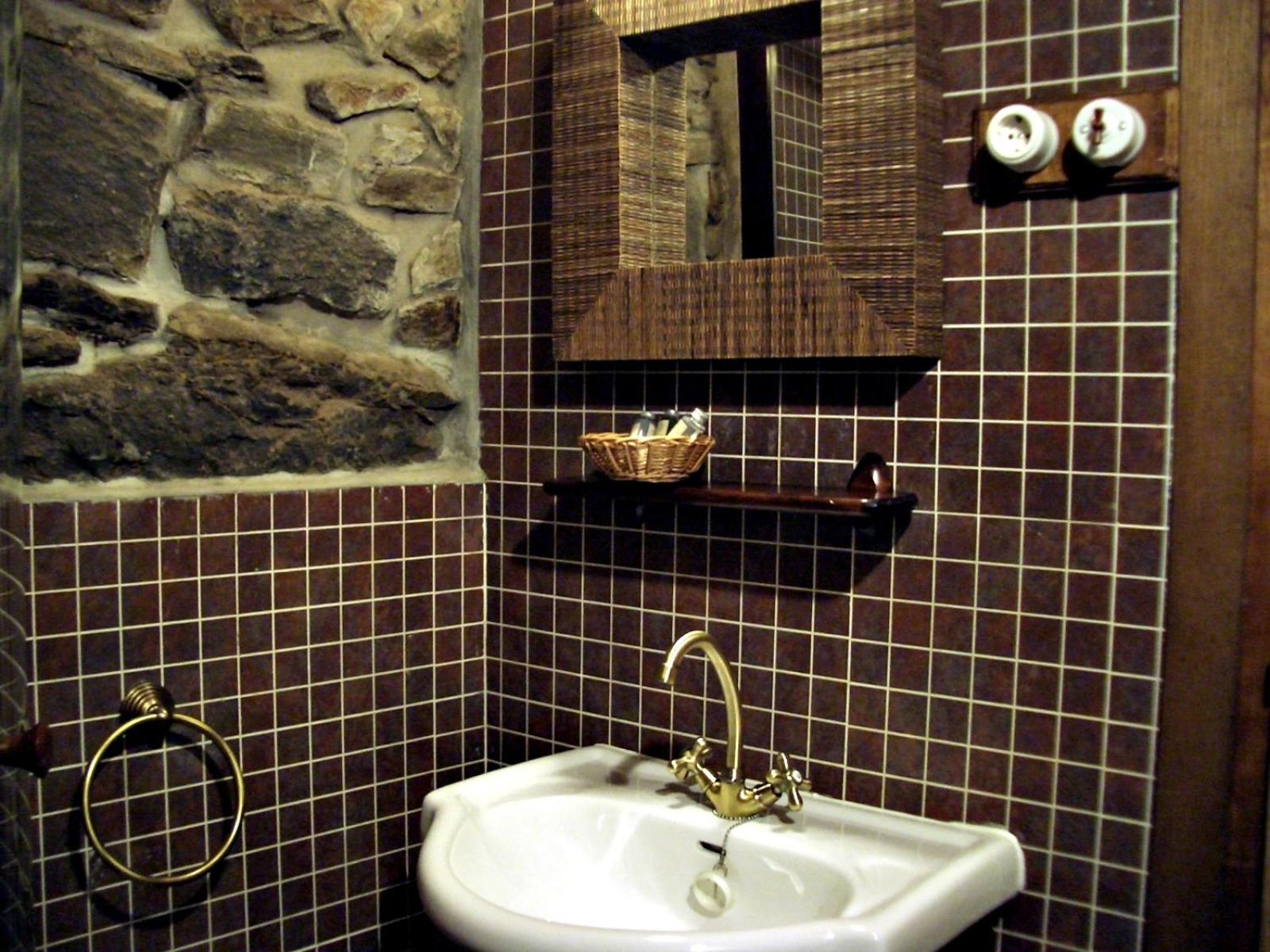 Hostal De Montaña La Aldeya