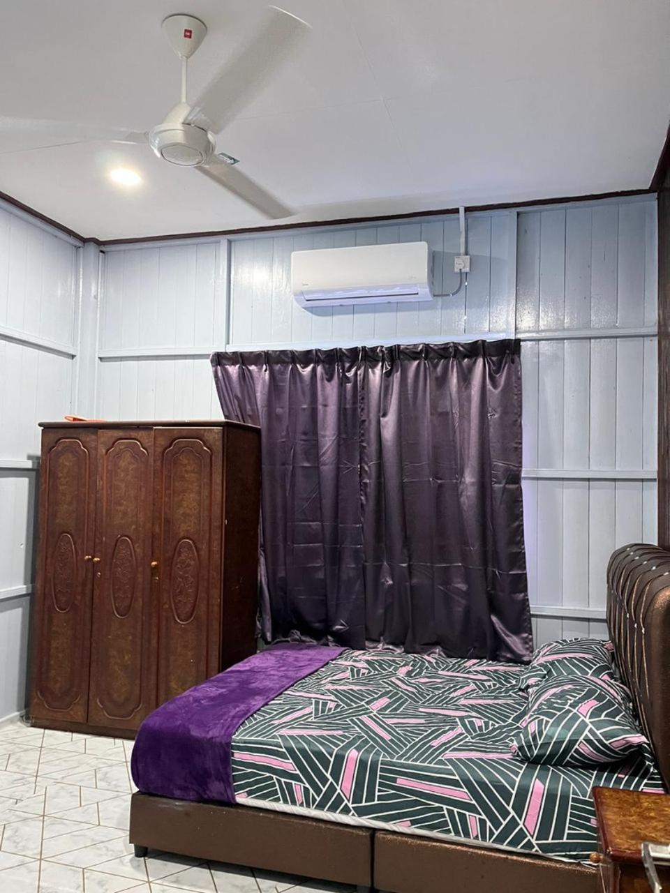Lavender Homestay Desa Chendering 3 bedrooms Kuala Terengganu photo 2