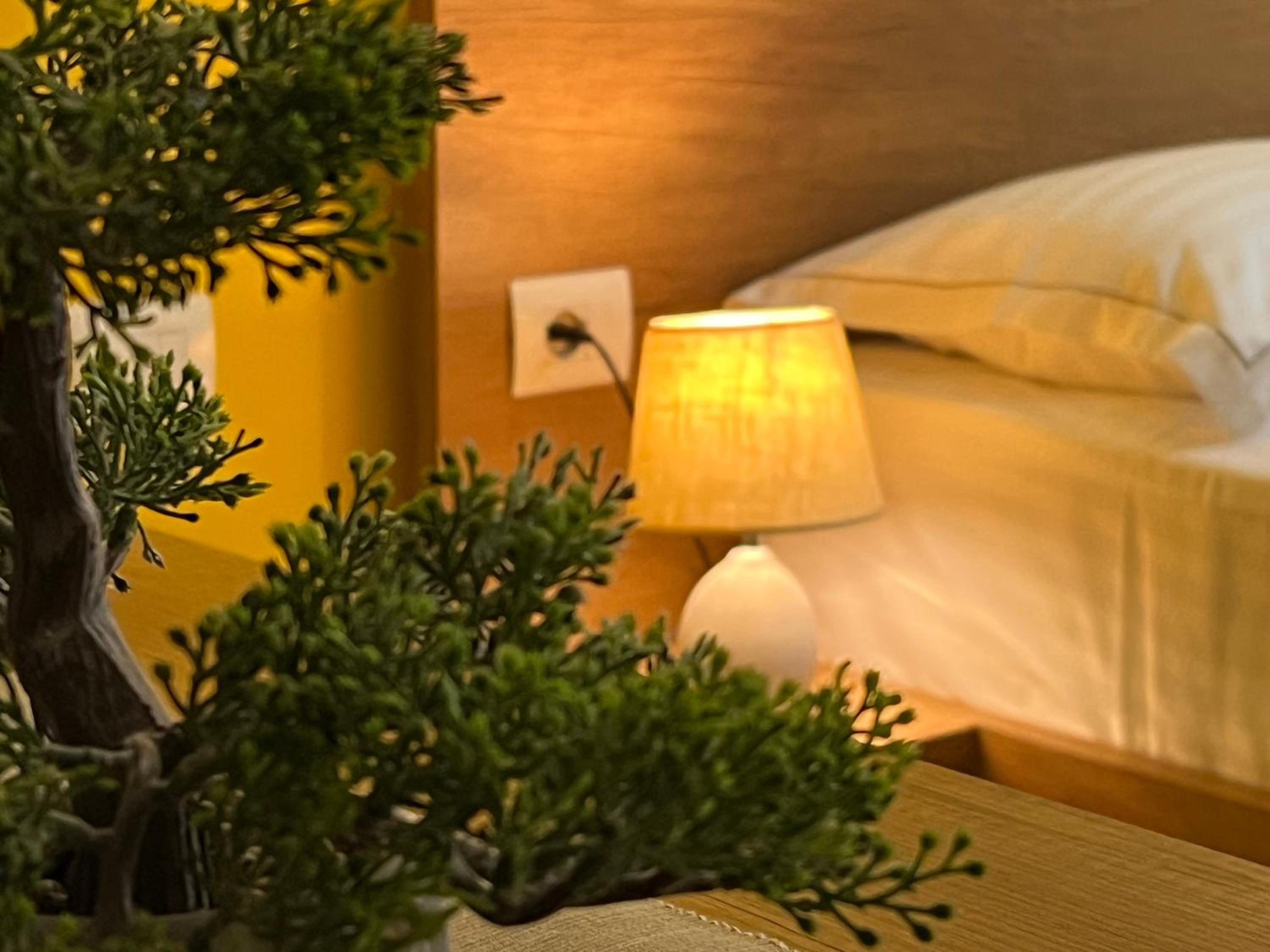 KONI's Studio Apartments