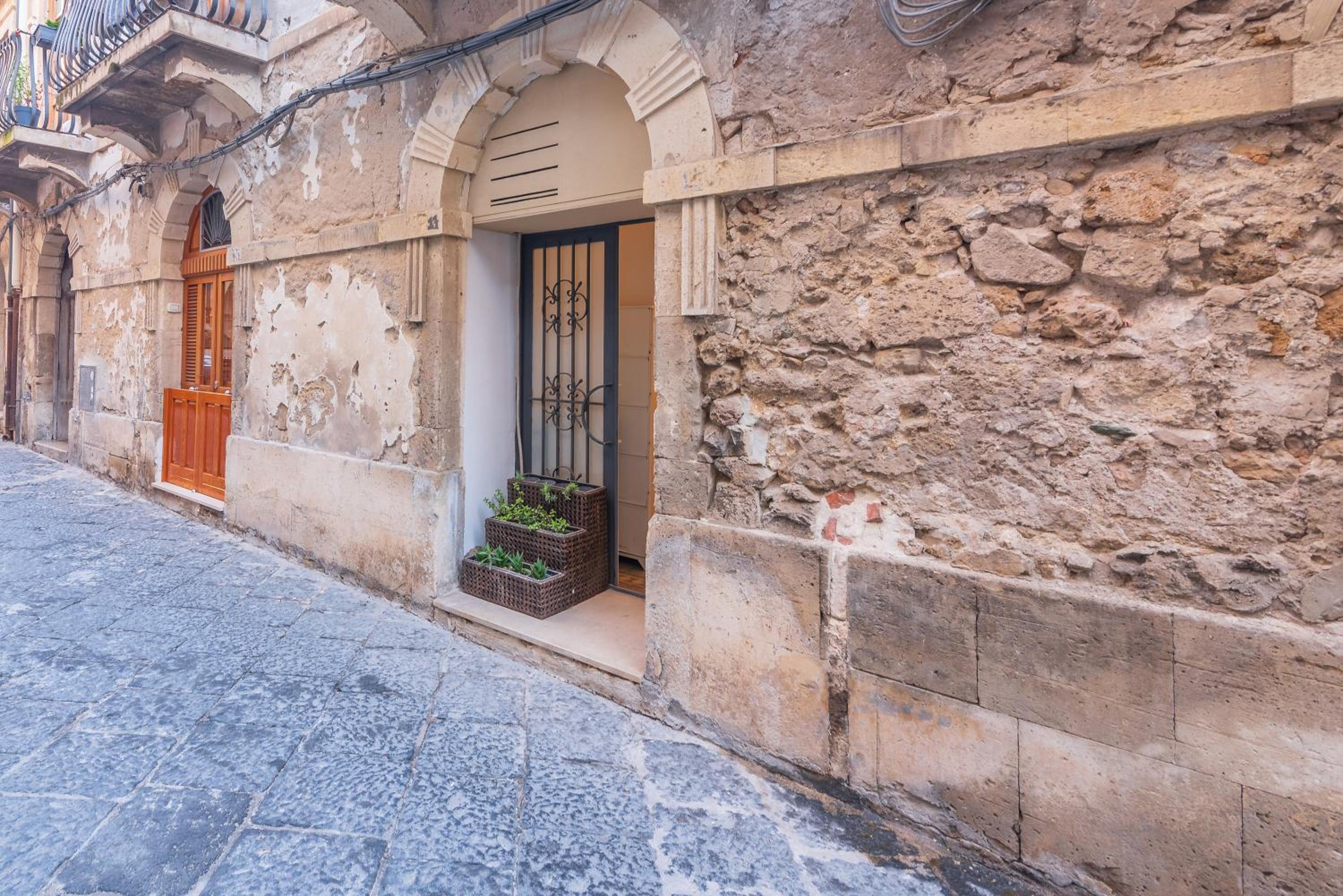 Casa Pepes centro Ortigia view 2