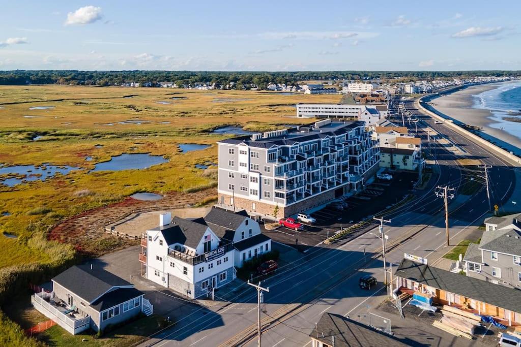 Oceanside Luxury Home Hampton Beach - Property Image 33