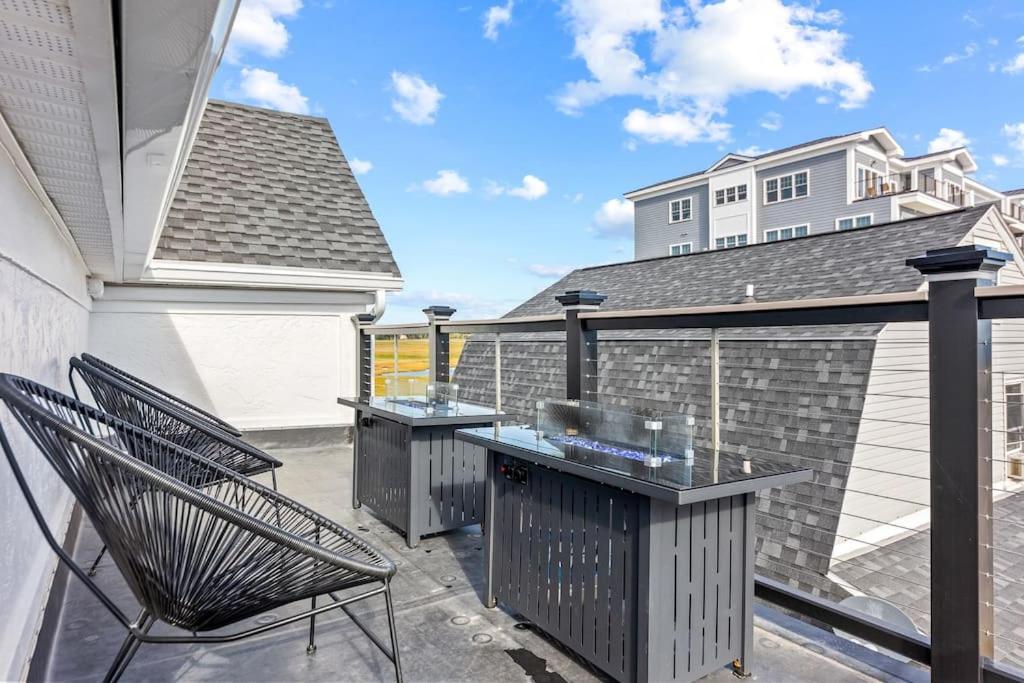 Oceanside Luxury Home Hampton Beach - Property Image 49